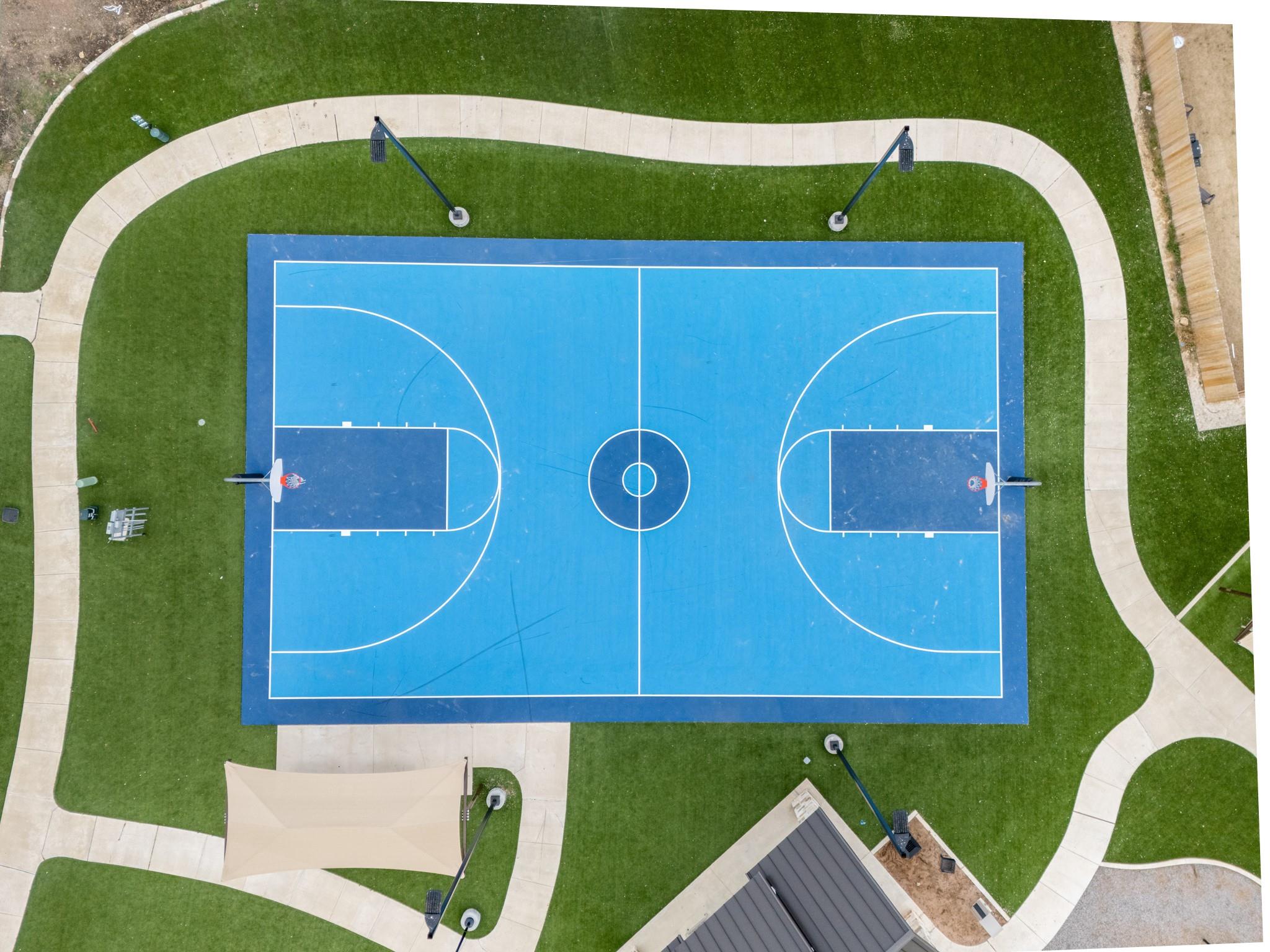 373 Cowpoke Dr, Jarrell, TX 76537