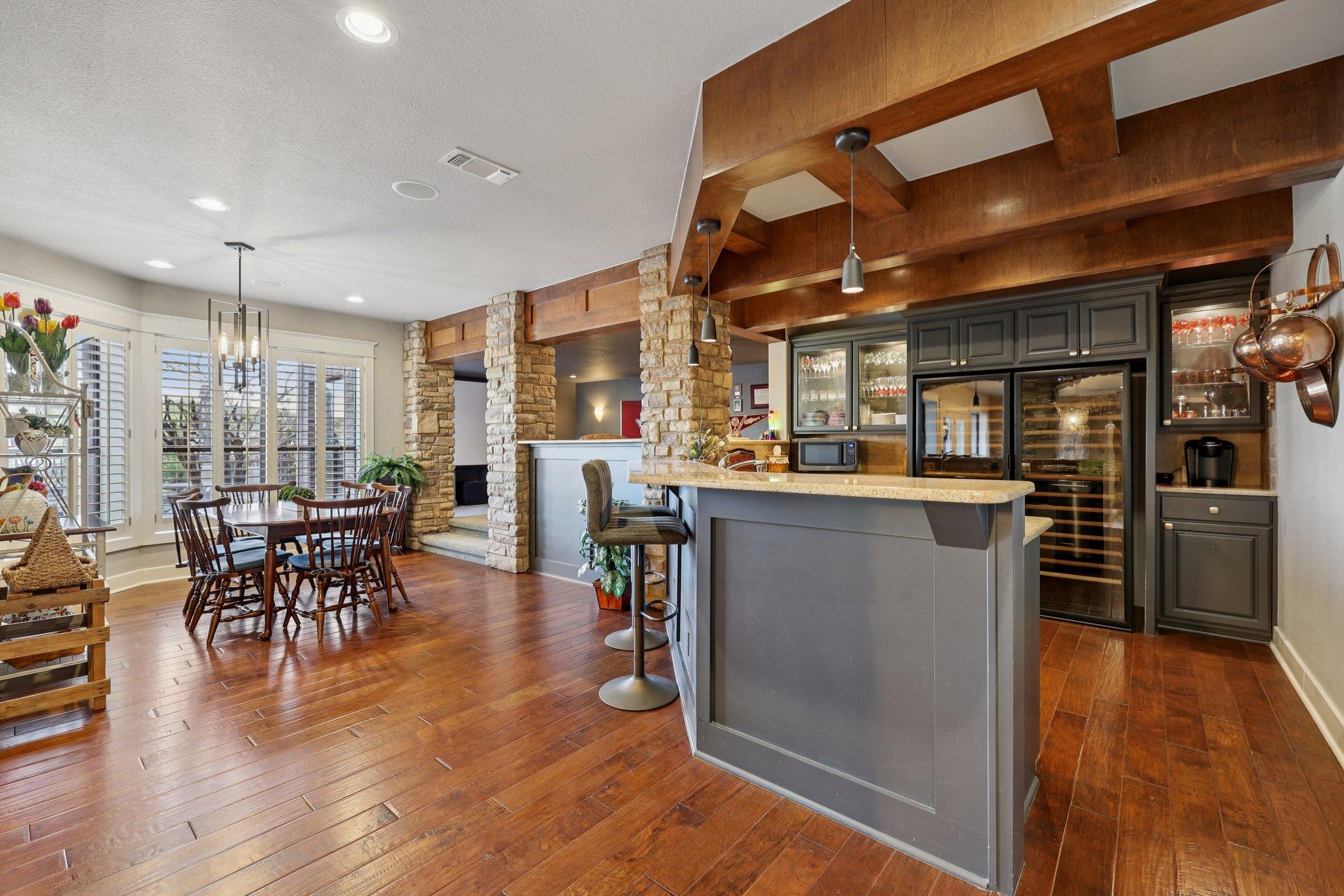 111 Vailco Ln, Austin, TX 78738