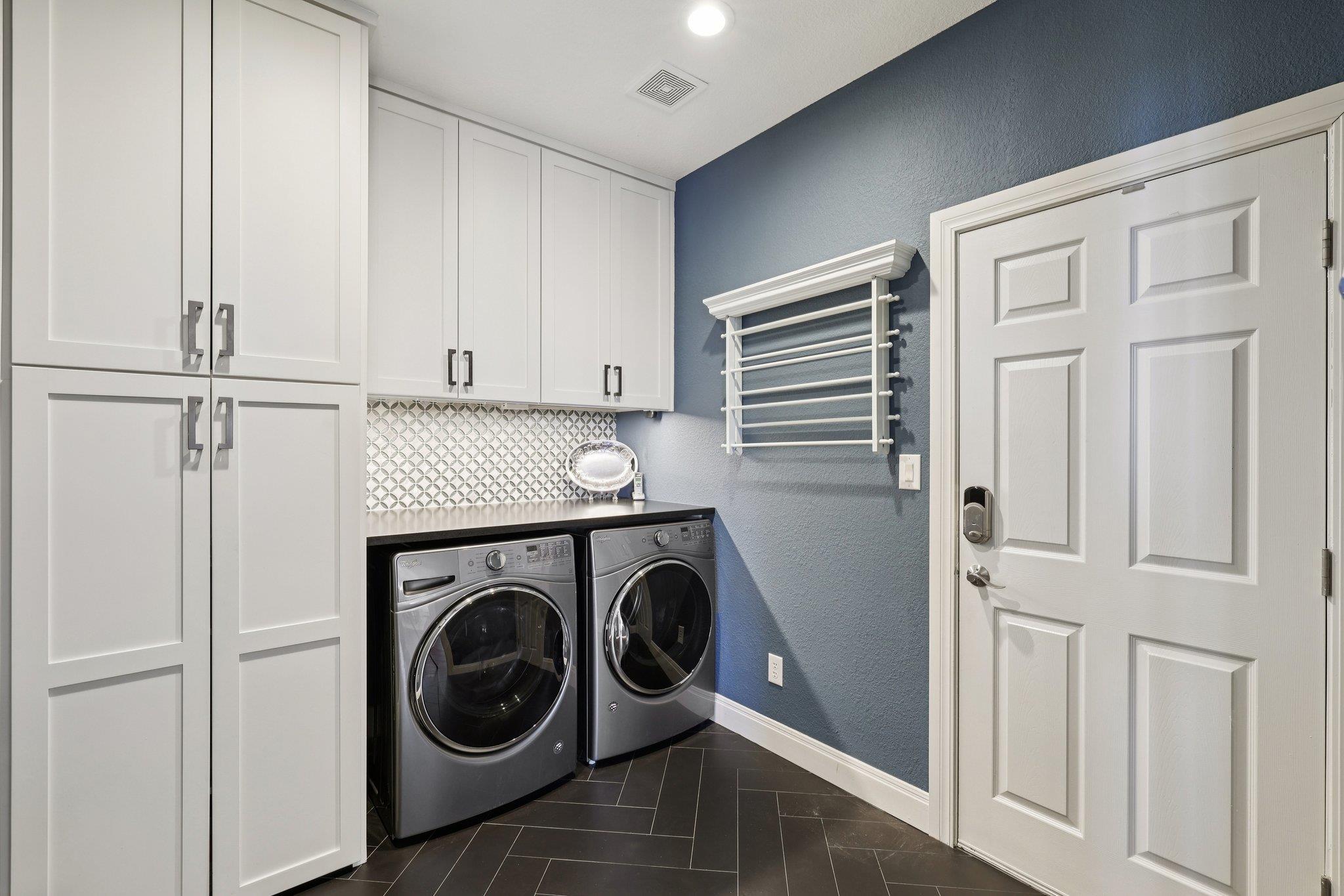 111 Vailco Ln, Austin, TX 78738