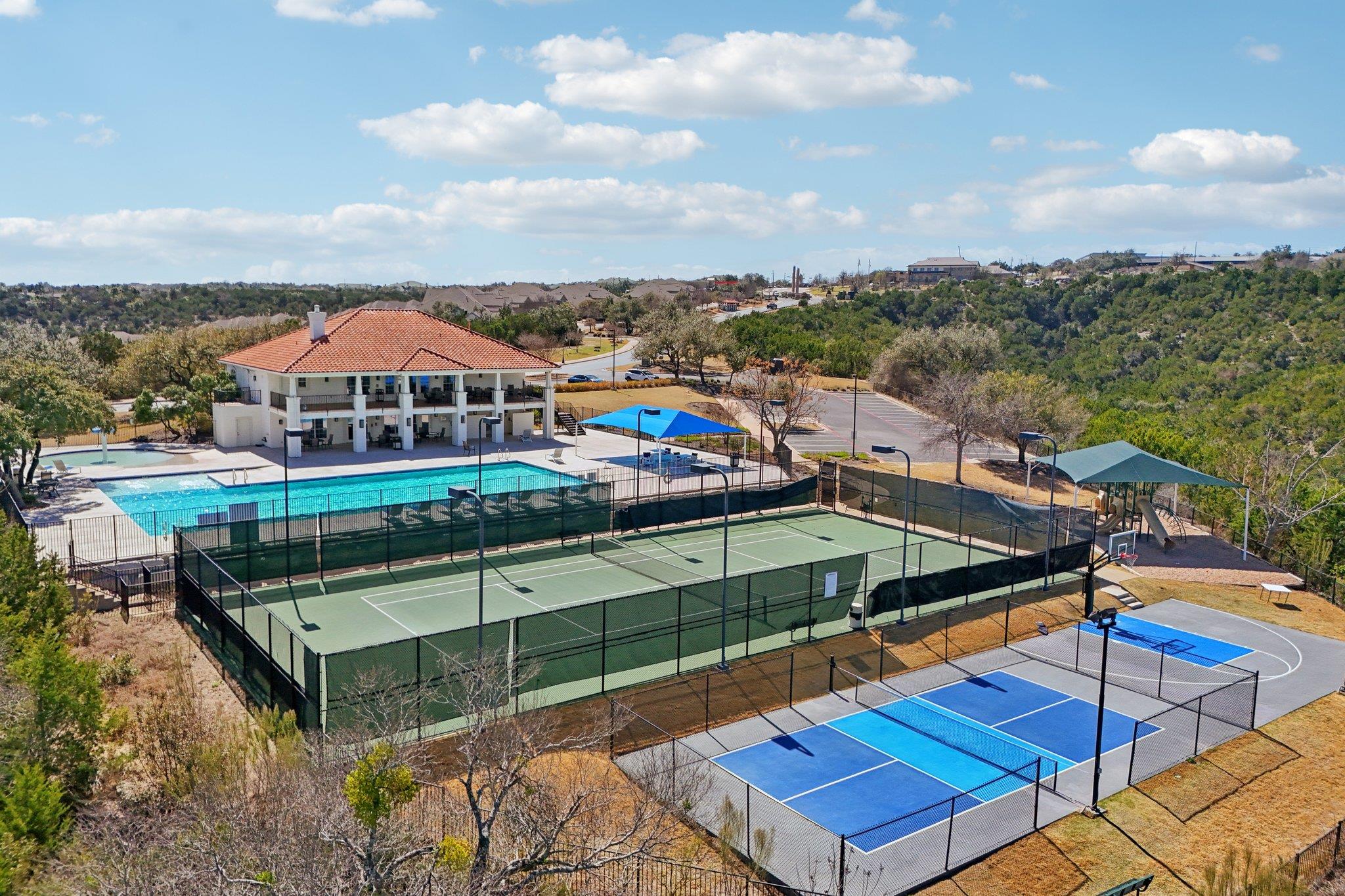 111 Vailco Ln, Austin, TX 78738