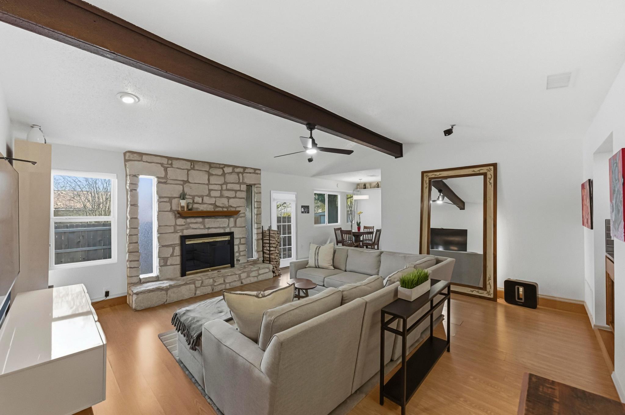 13101 Dauphine St, Austin, TX 78727