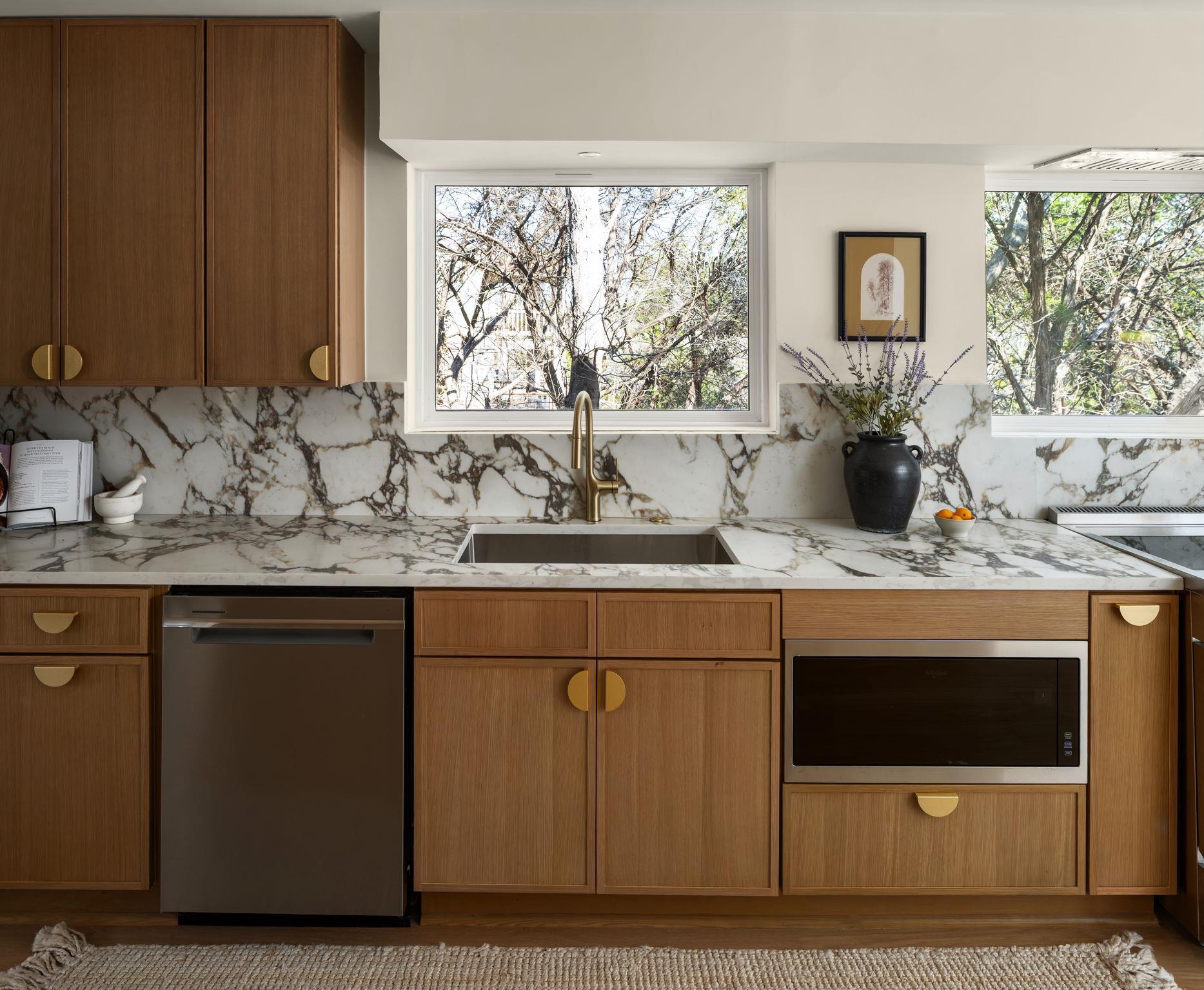 5306 Marsh Creek Dr, Austin, TX 78759