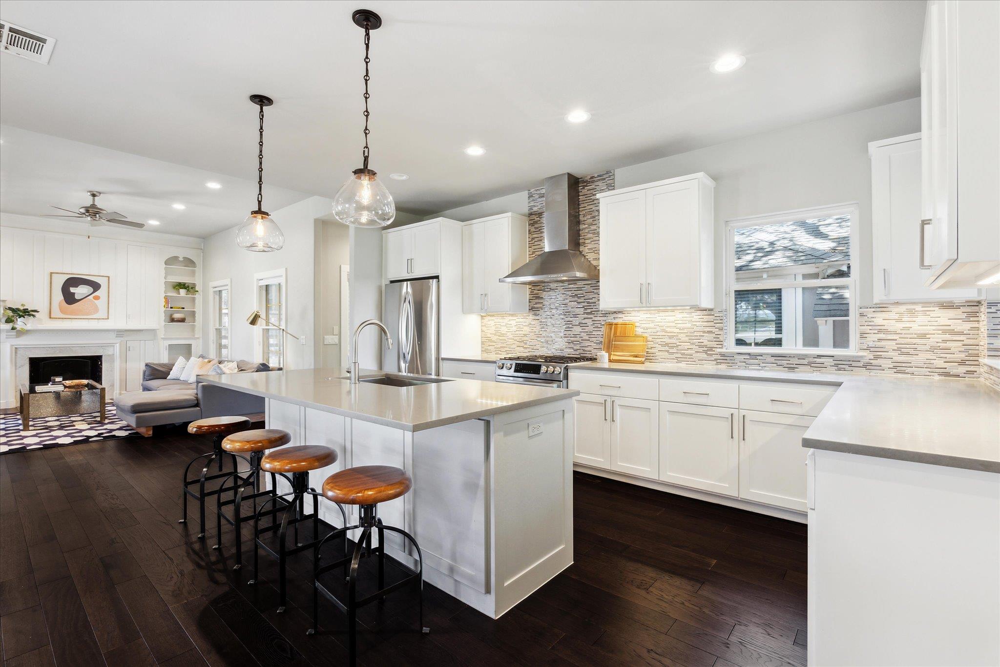 613 Theresa Ave, Austin, TX 78703