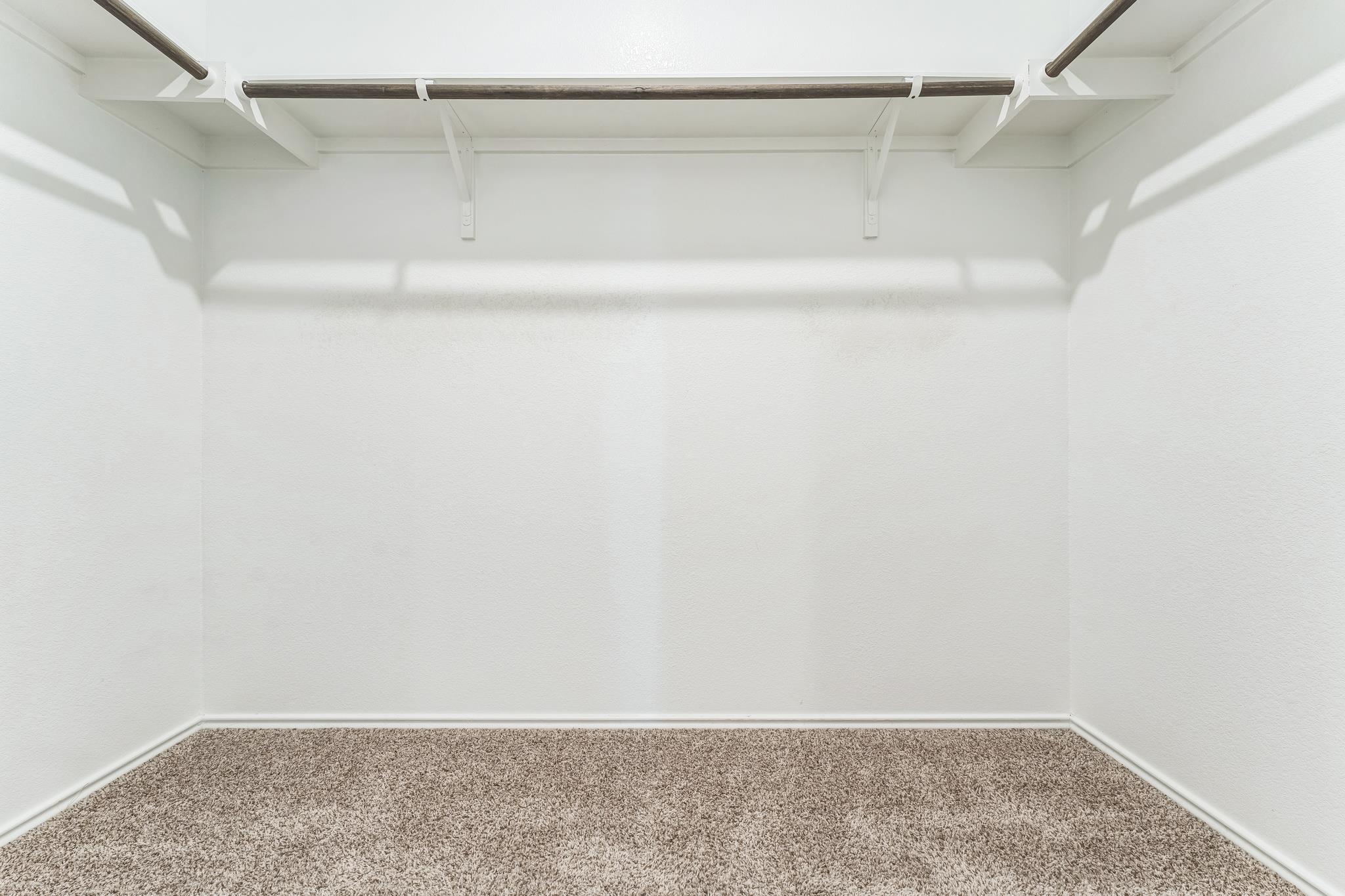 108 Fighting Seabees Run, Jarrell, TX 76537