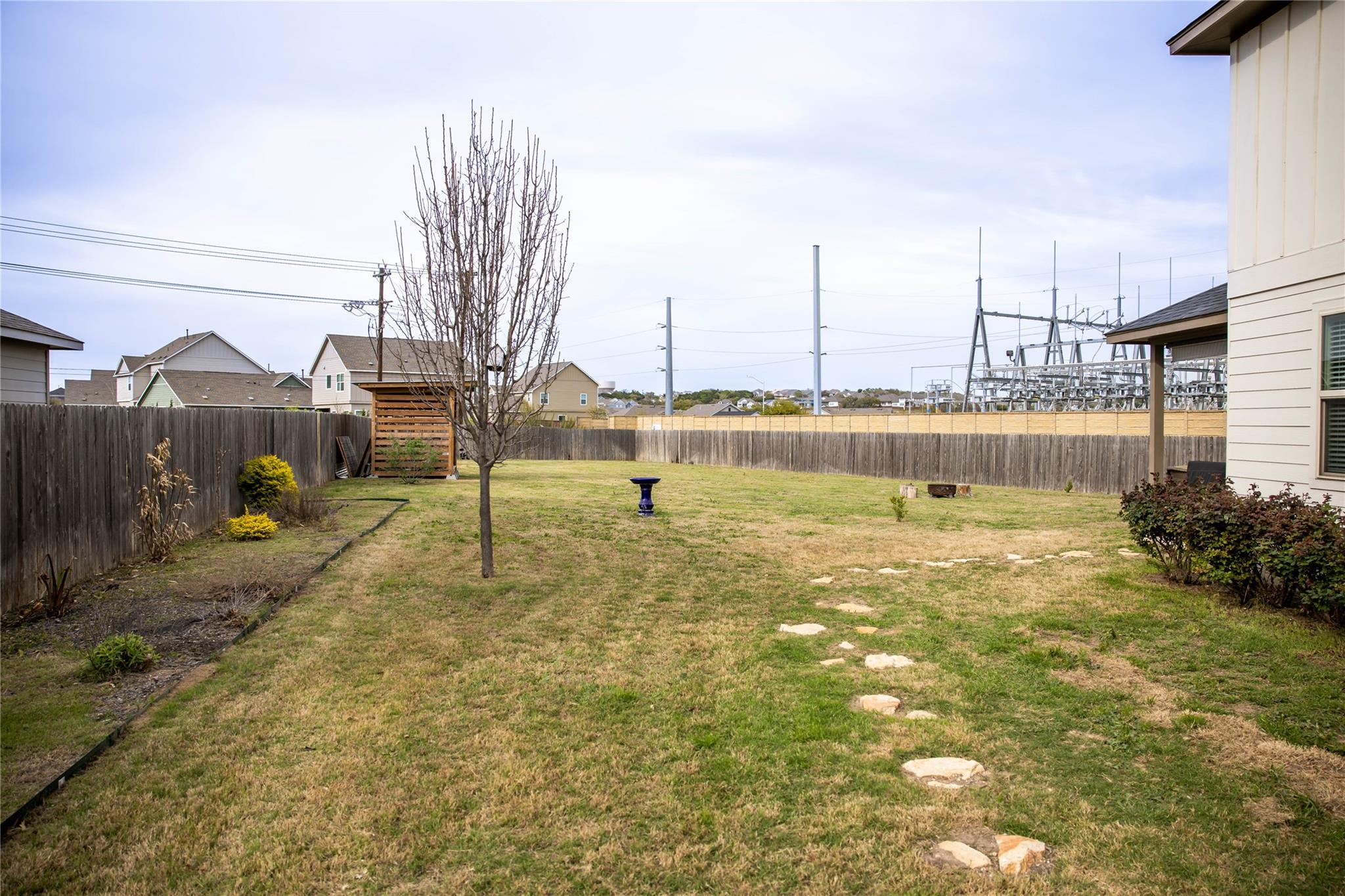 661 Cinnamon Teal Ln, Leander, TX 78641
