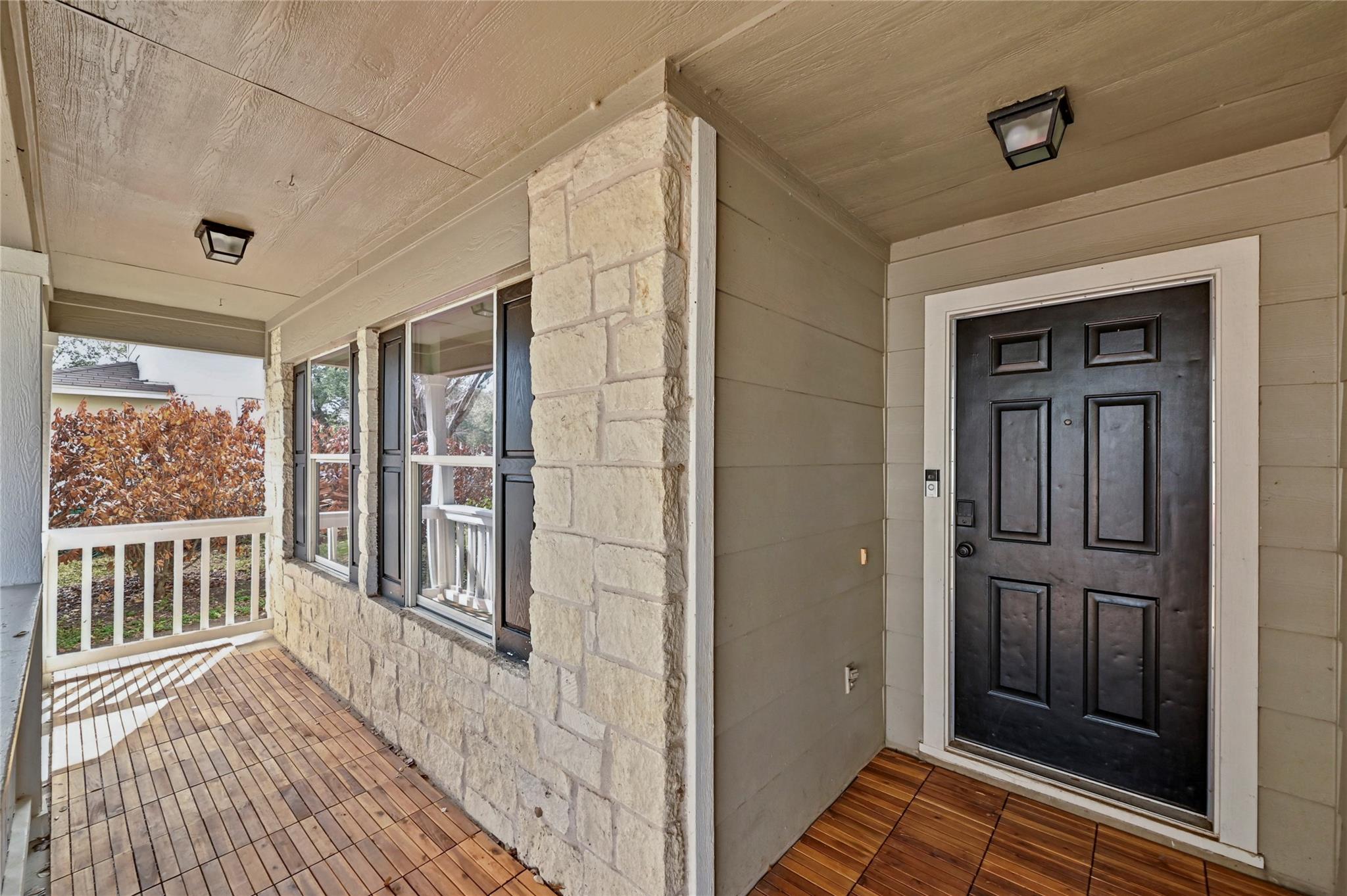 6813 Sabrina Dr, Austin, TX 78747