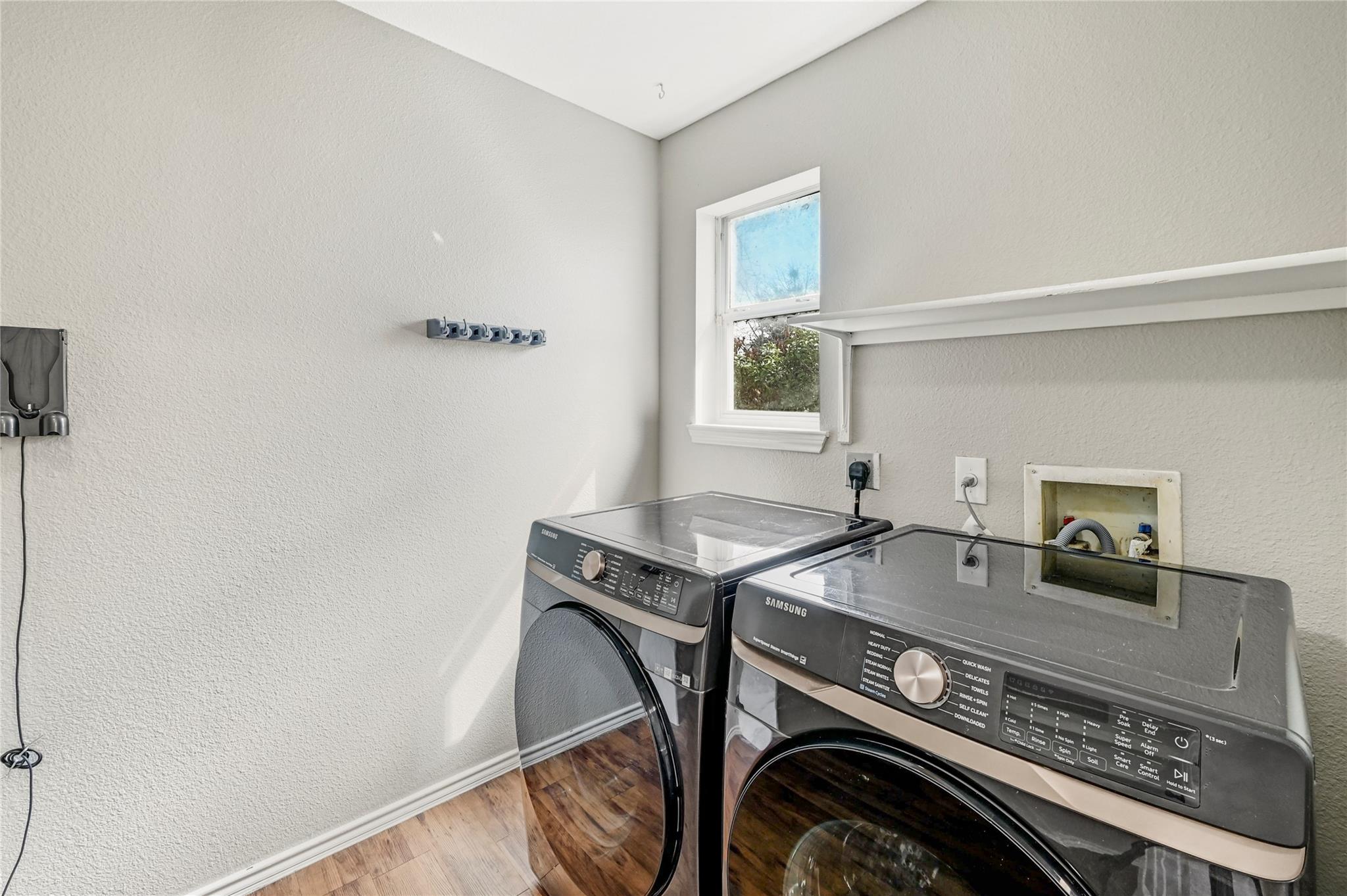 6813 Sabrina Dr, Austin, TX 78747