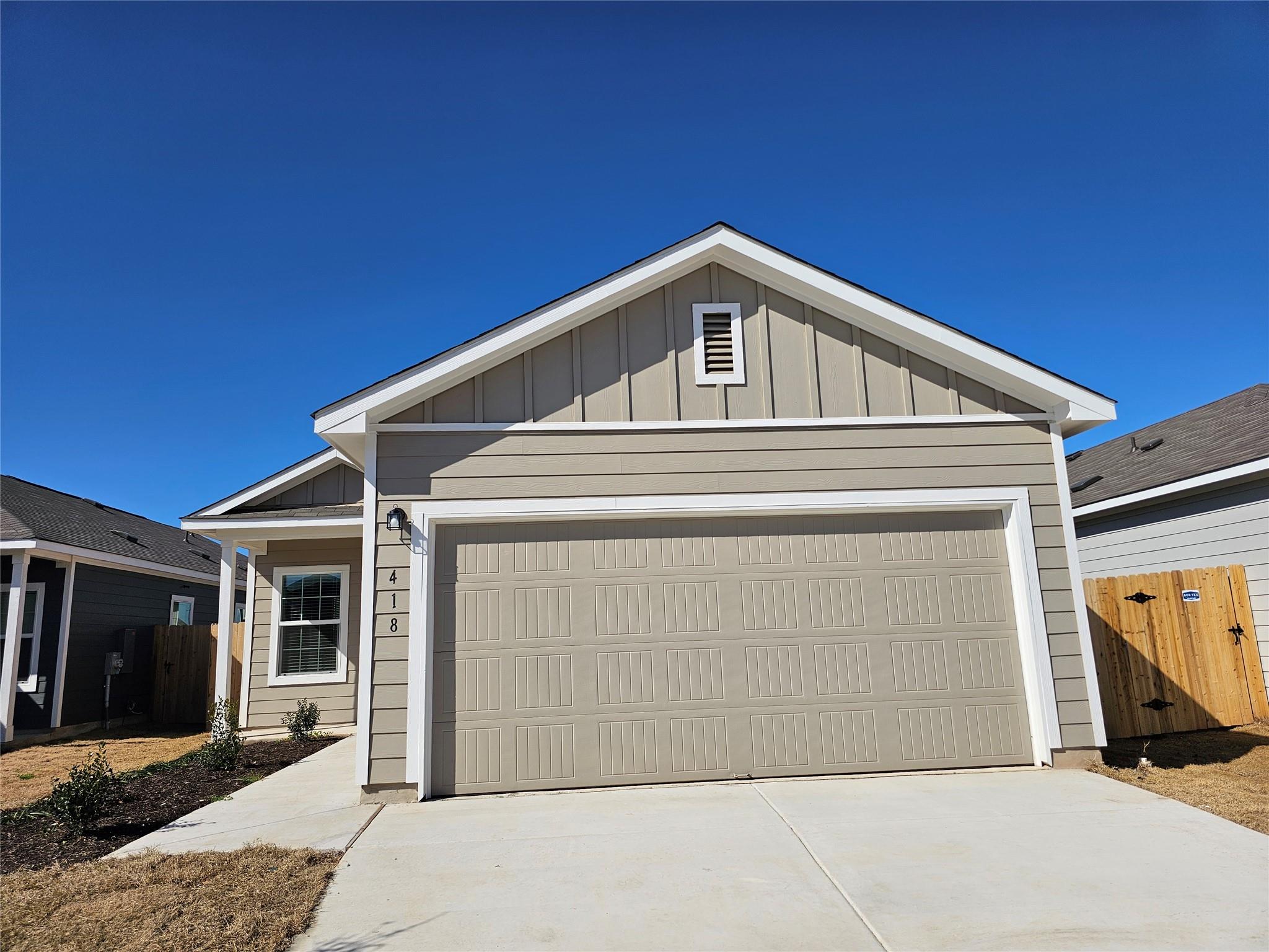 418 Paddlefish Ln, Bastrop, TX 78602