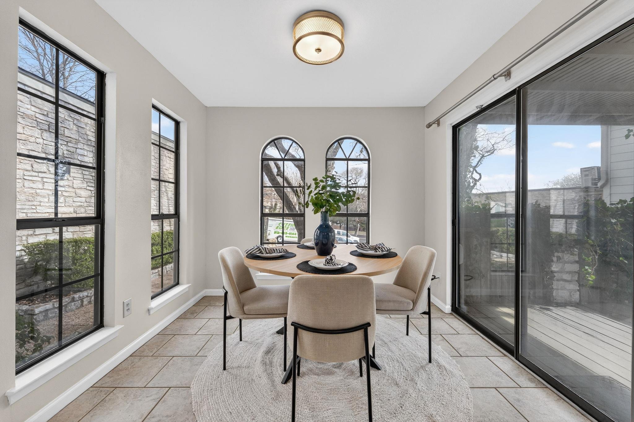 6503 Cascada Dr, Austin, TX 78750