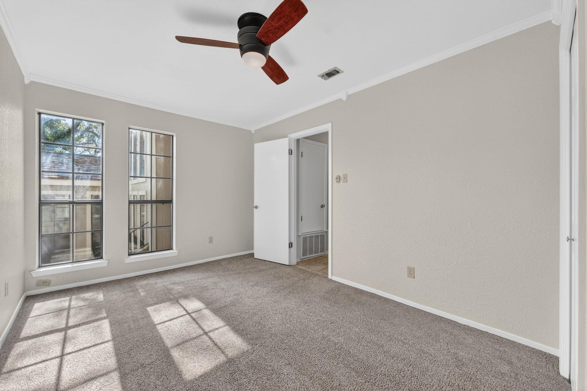 6503 Cascada Dr, Austin, TX 78750