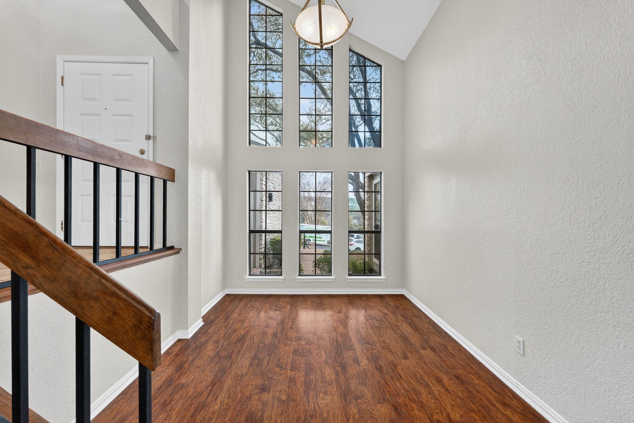 6503 Cascada Dr, Austin, TX 78750