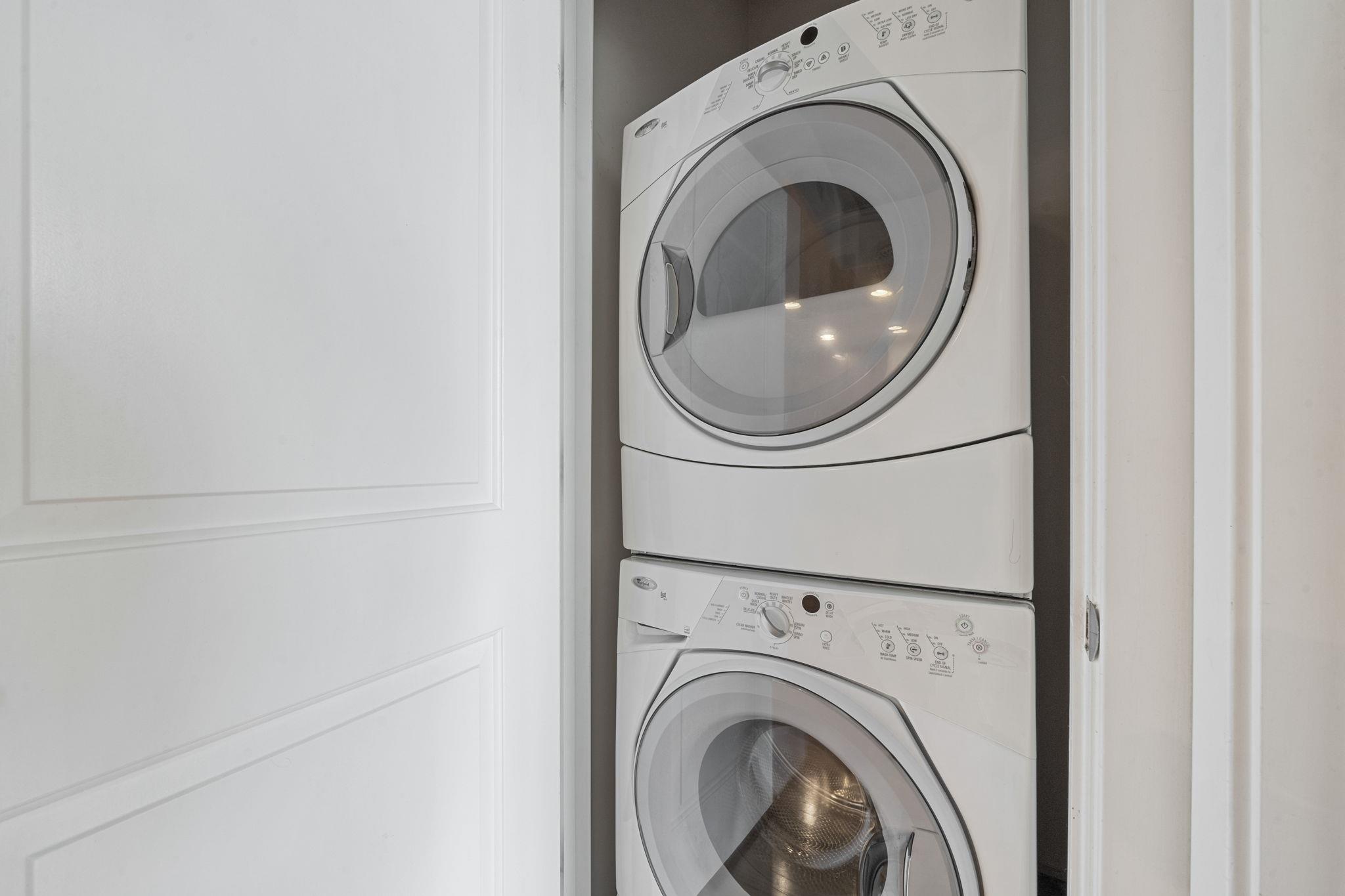 360 Nueces St # 1118, Austin, TX 78701