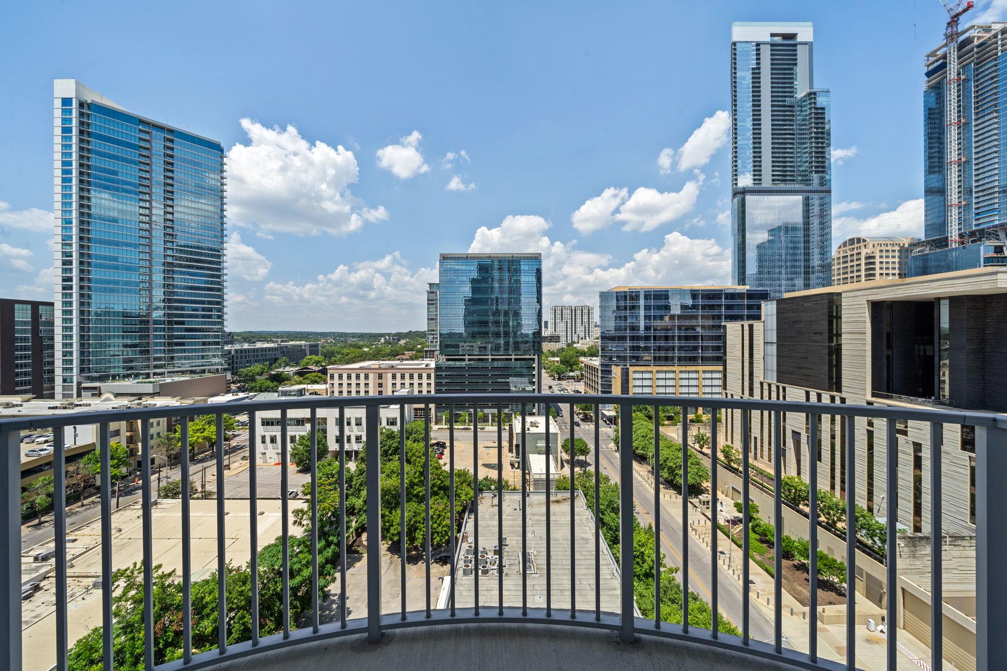 360 Nueces St # 1118, Austin, TX 78701