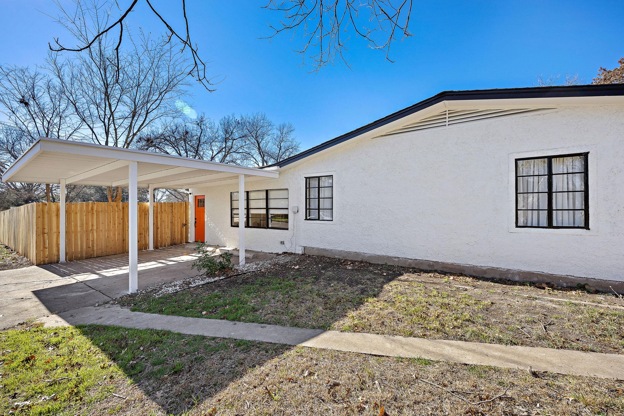 1317 Cloverleaf Dr, Austin, TX 78723