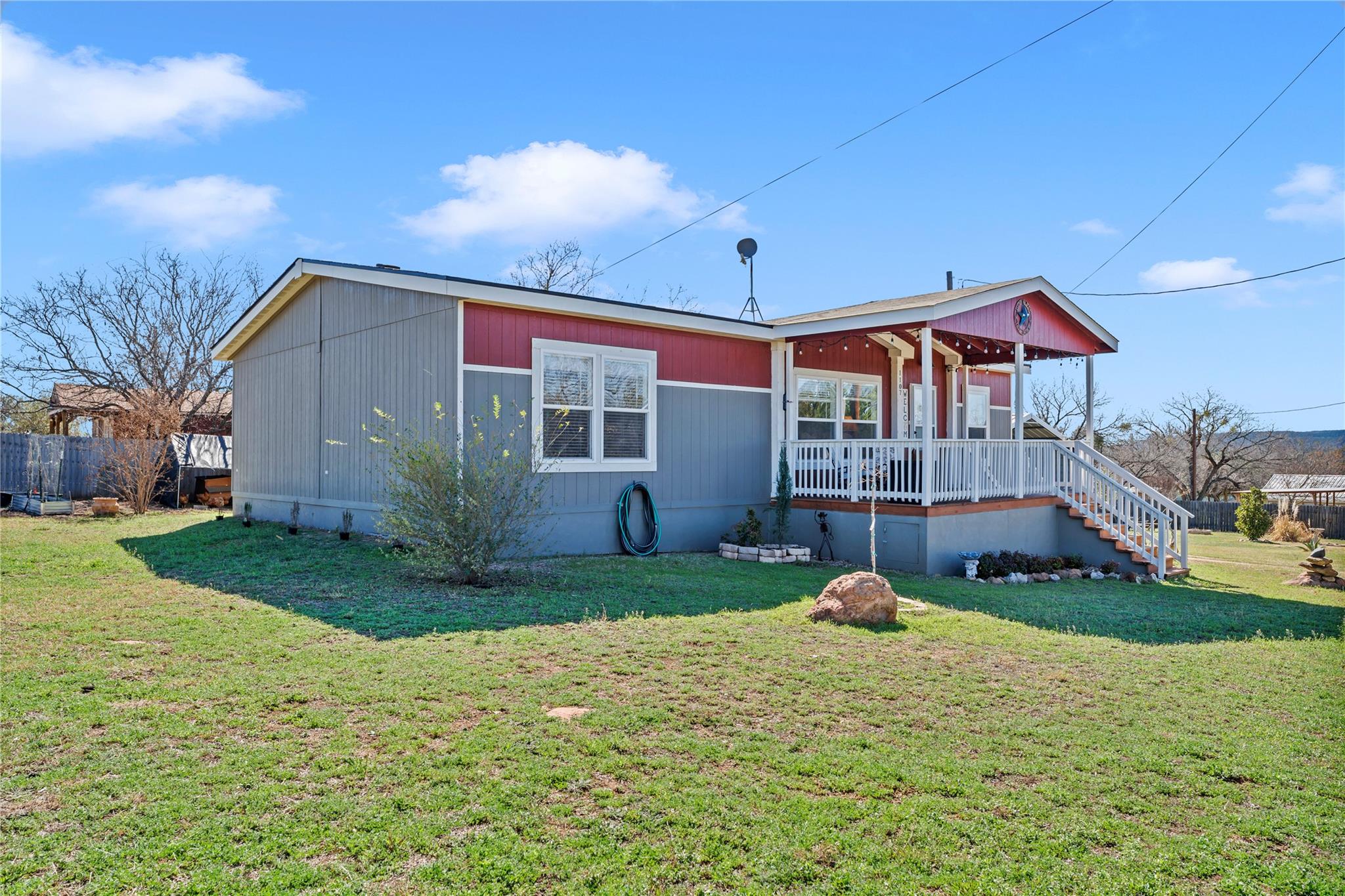 1107 Seneca Dr, Burnet, TX 78611