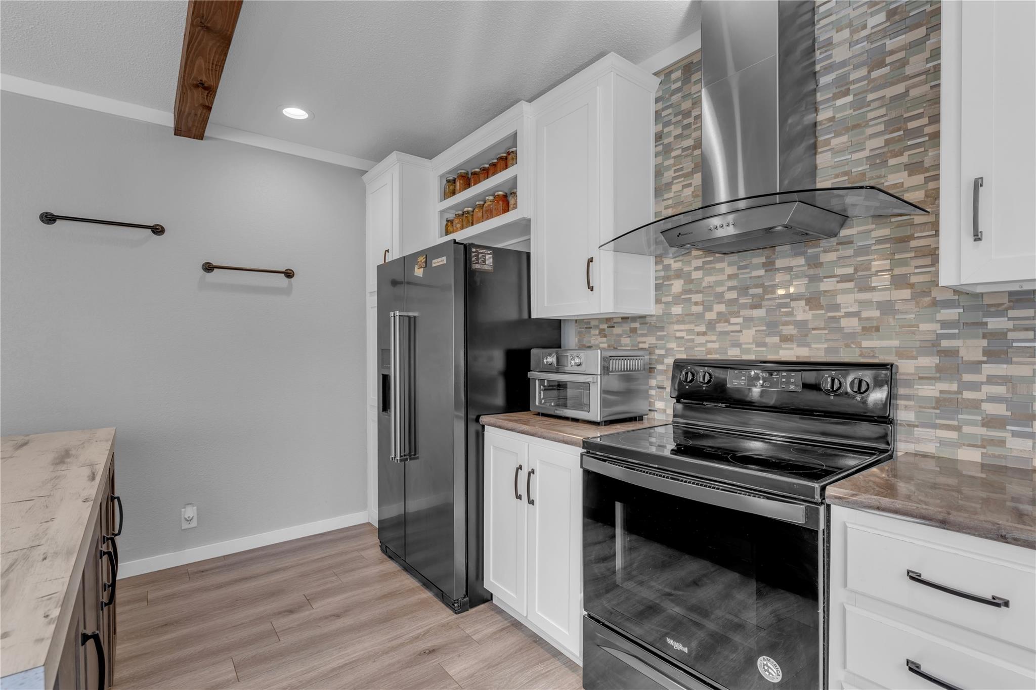 1107 Seneca Dr, Burnet, TX 78611