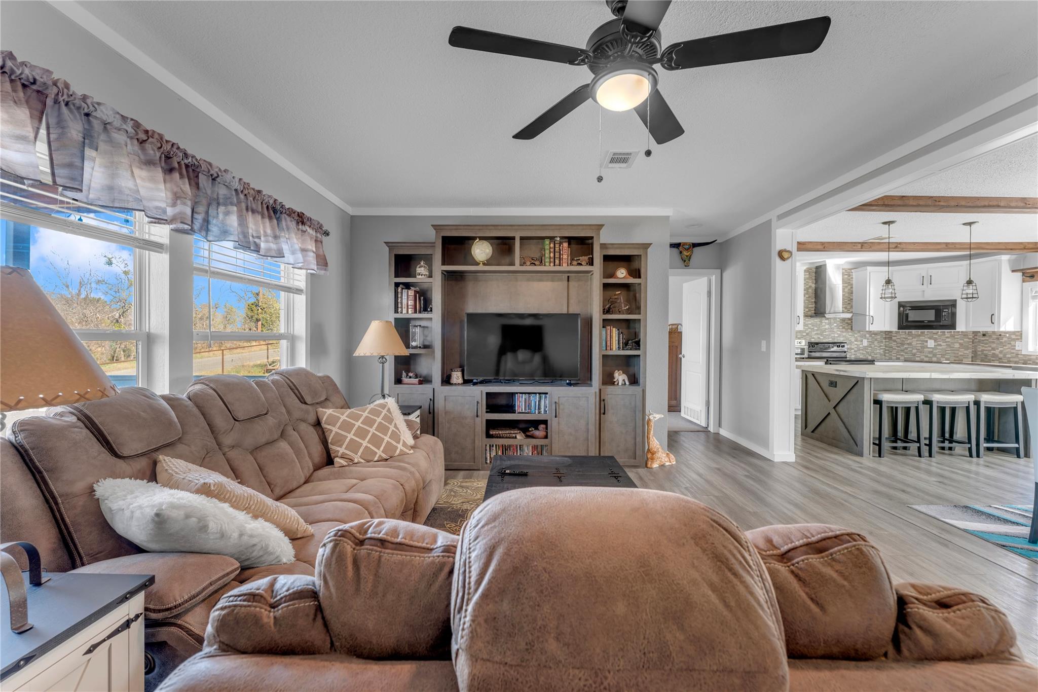 1107 Seneca Dr, Burnet, TX 78611