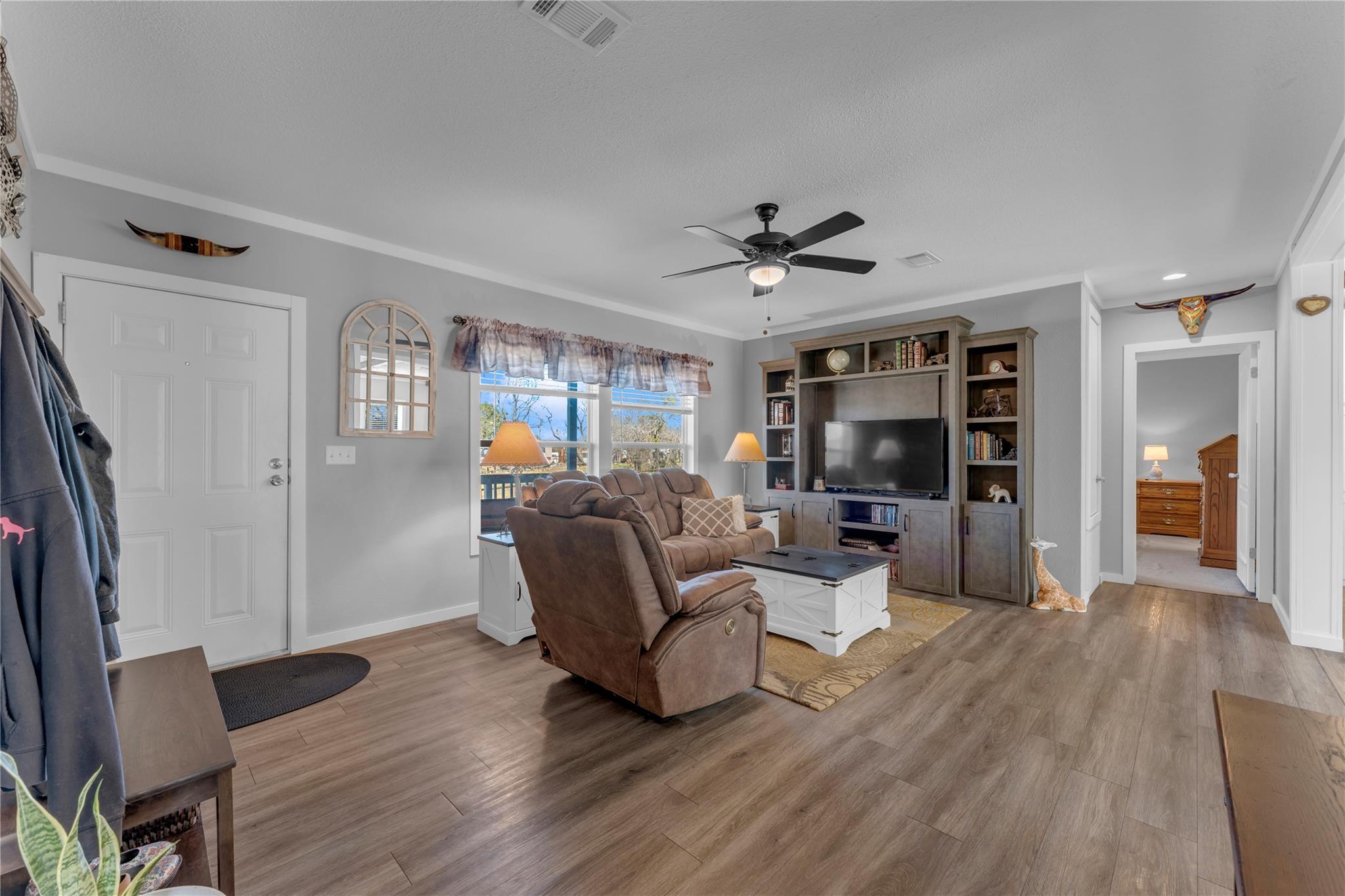 1107 Seneca Dr, Burnet, TX 78611