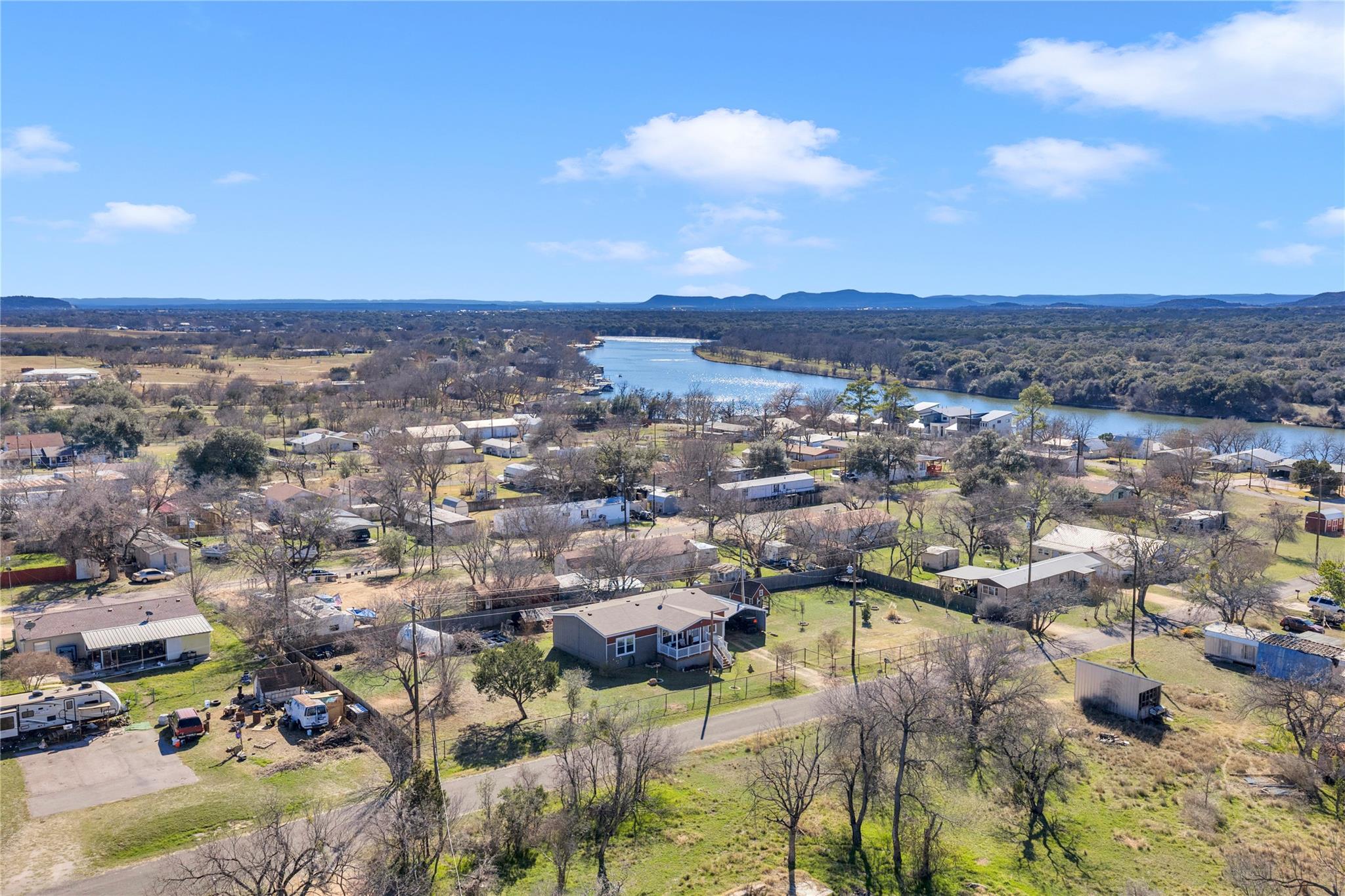 1107 Seneca Dr, Burnet, TX 78611