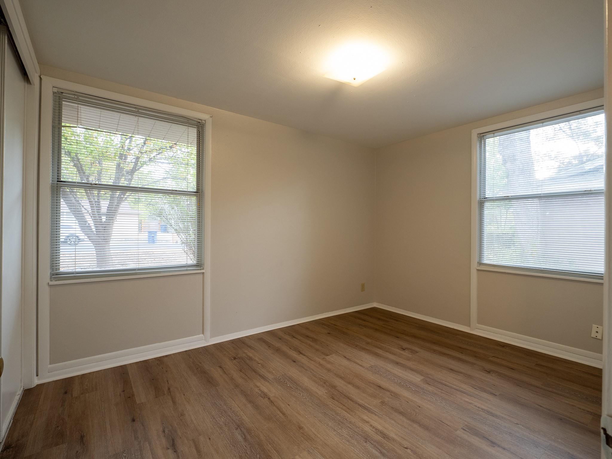 1411 Westmoor Dr, Austin, TX 78723