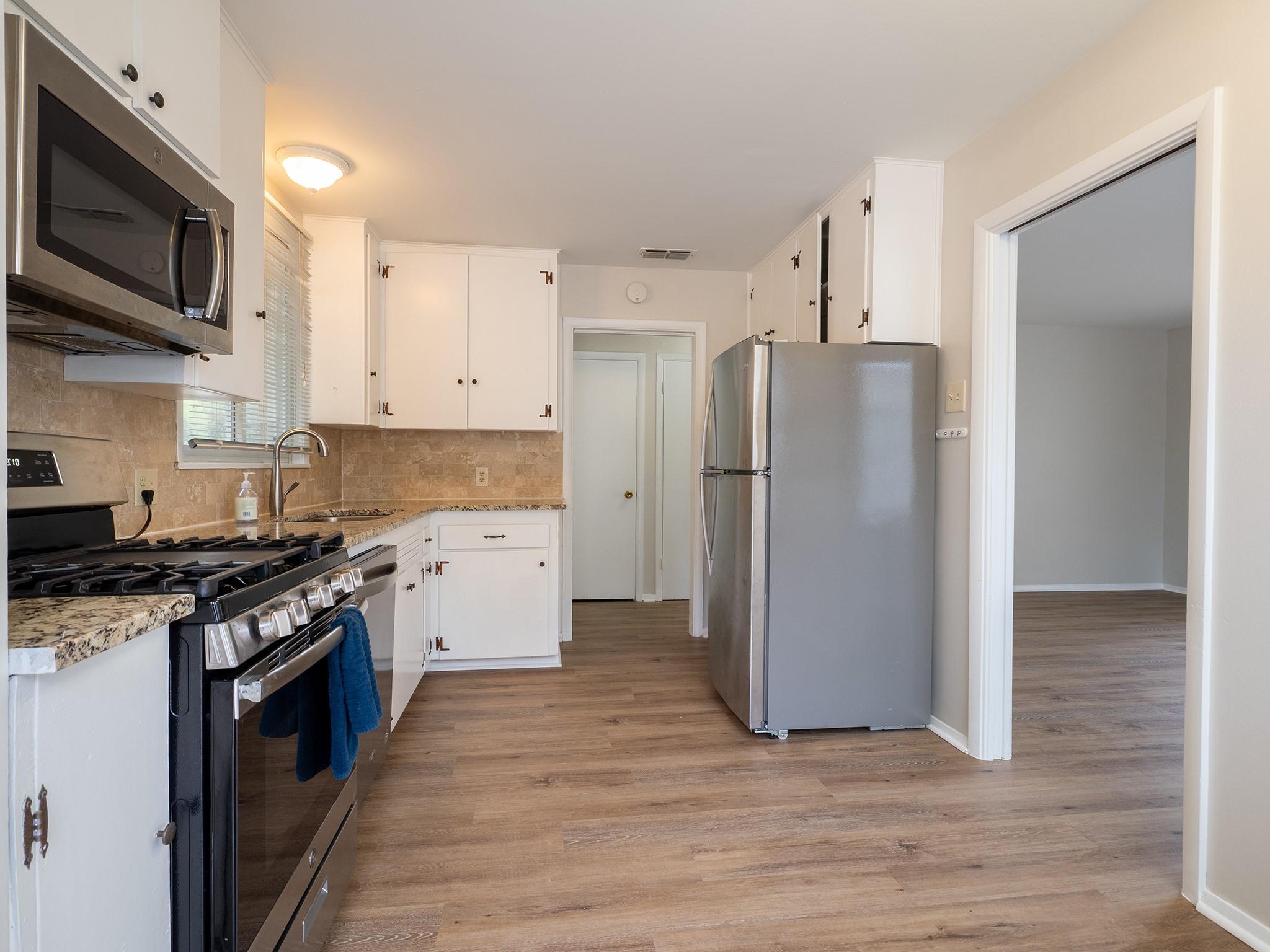 1411 Westmoor Dr, Austin, TX 78723