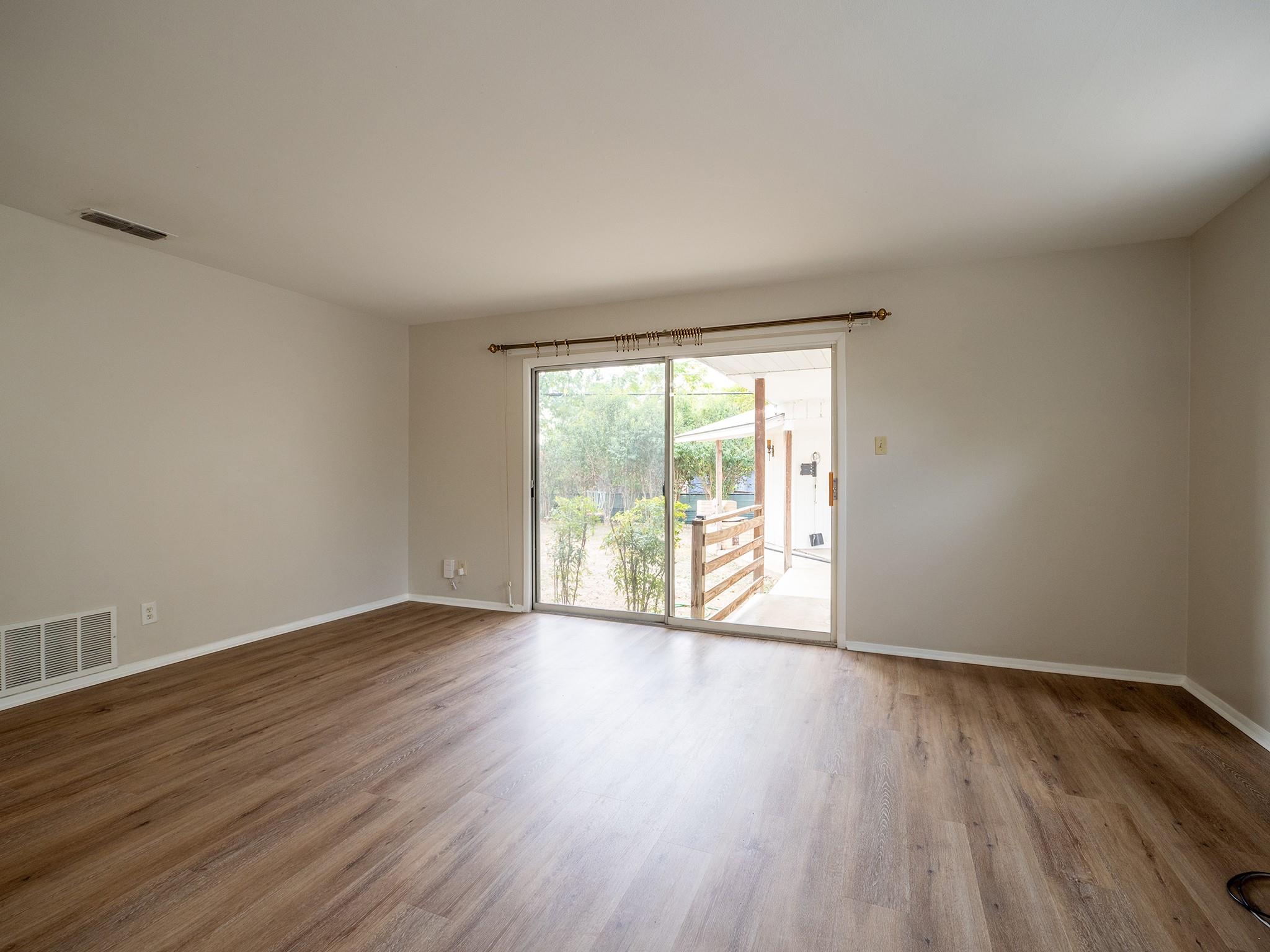 1411 Westmoor Dr, Austin, TX 78723