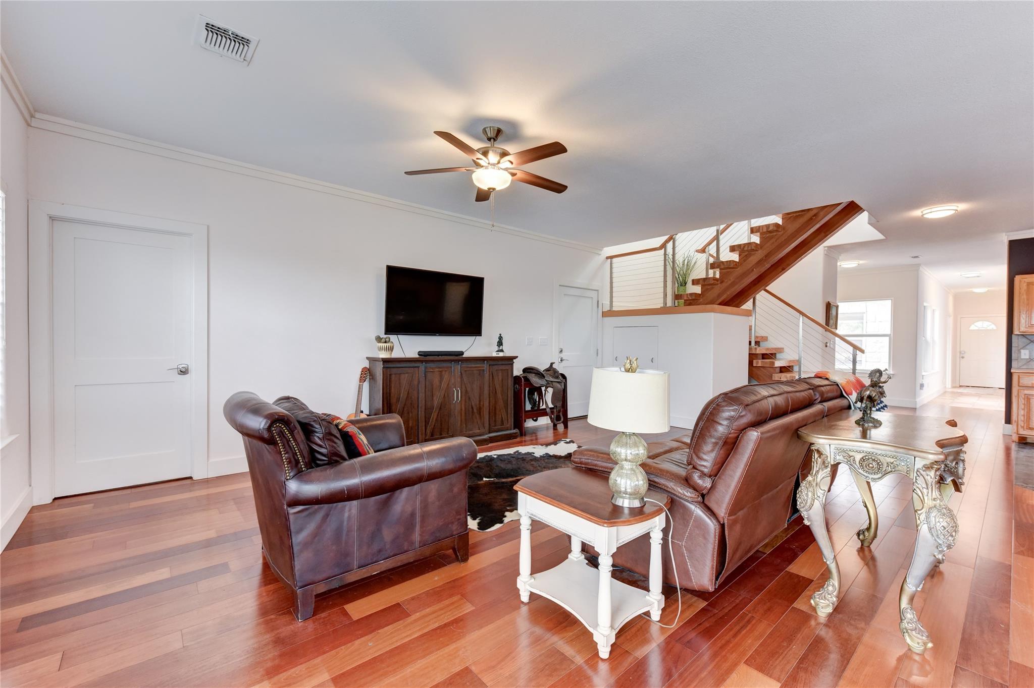 109 Vista Oaks Dr, Dripping Springs, TX 78620