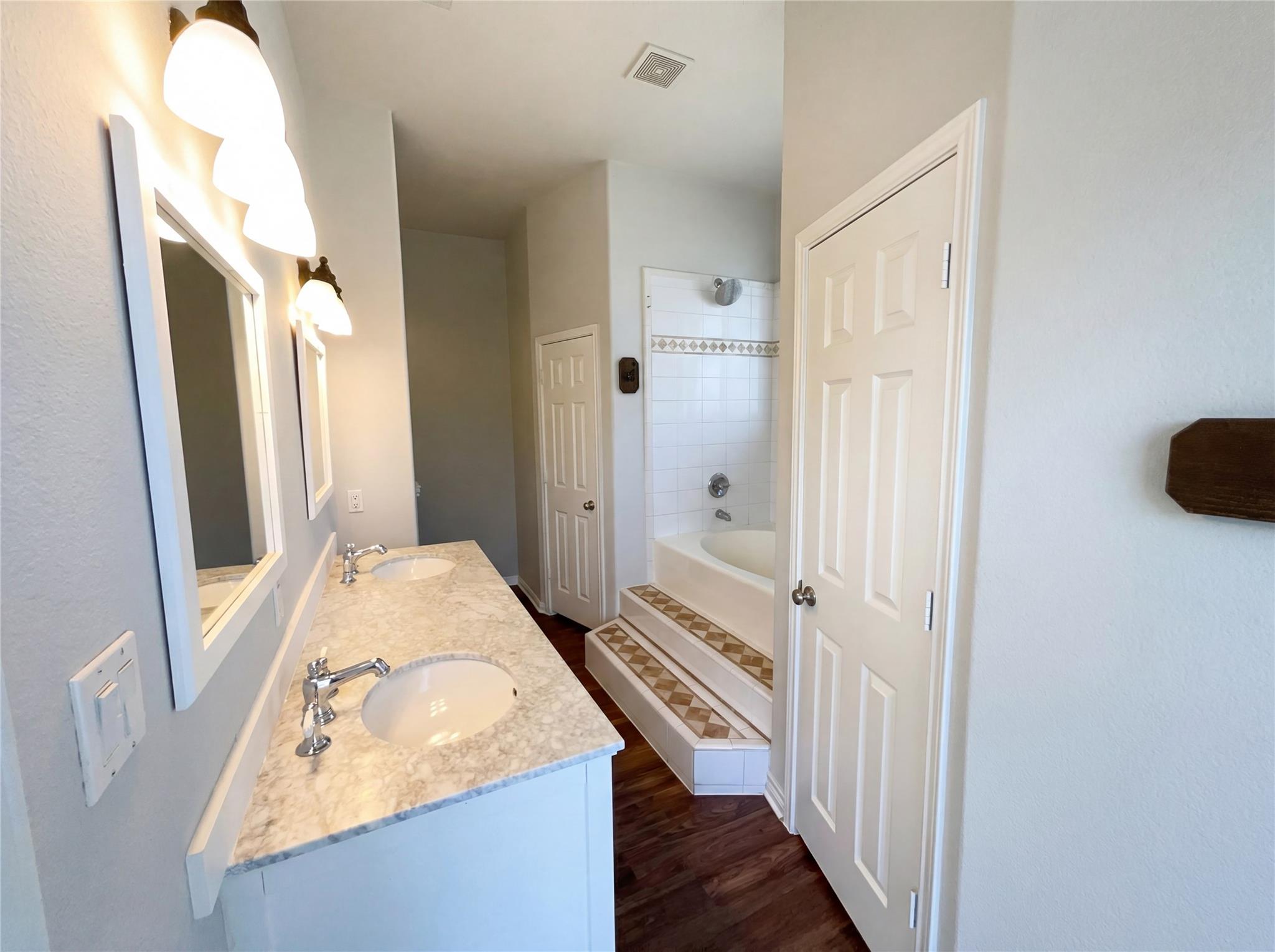 1516 Gatlinburg Dr, Pflugerville, TX 78660