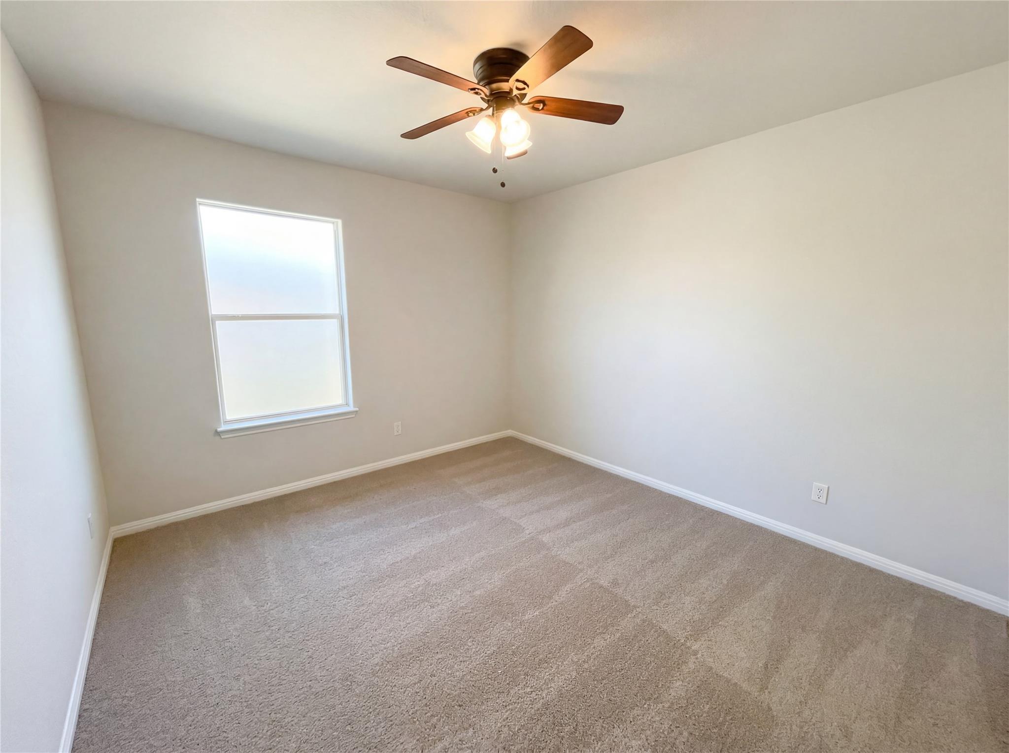 1516 Gatlinburg Dr, Pflugerville, TX 78660