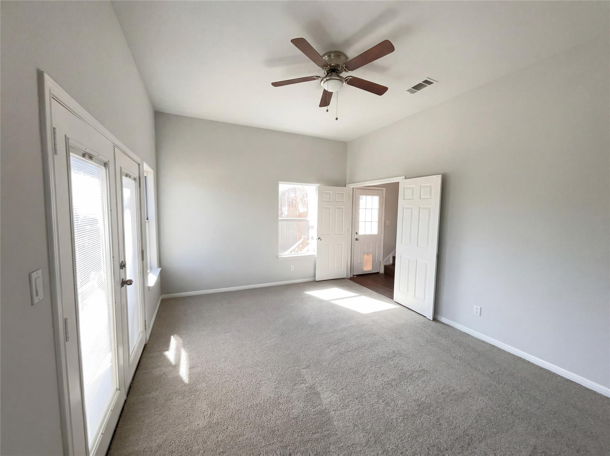 1516 Gatlinburg Dr, Pflugerville, TX 78660