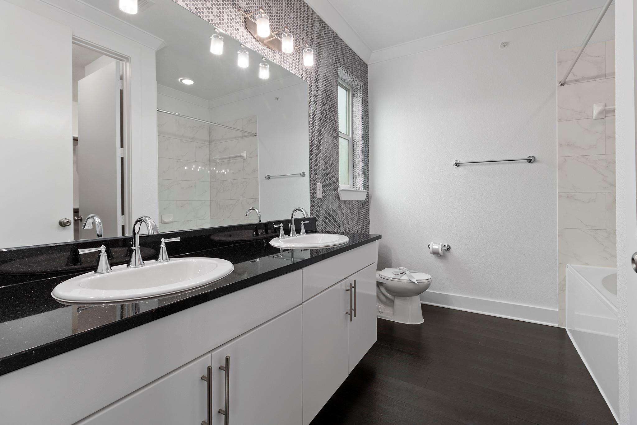 3300 Towers Blvd # 148, Seabrook, TX 77586