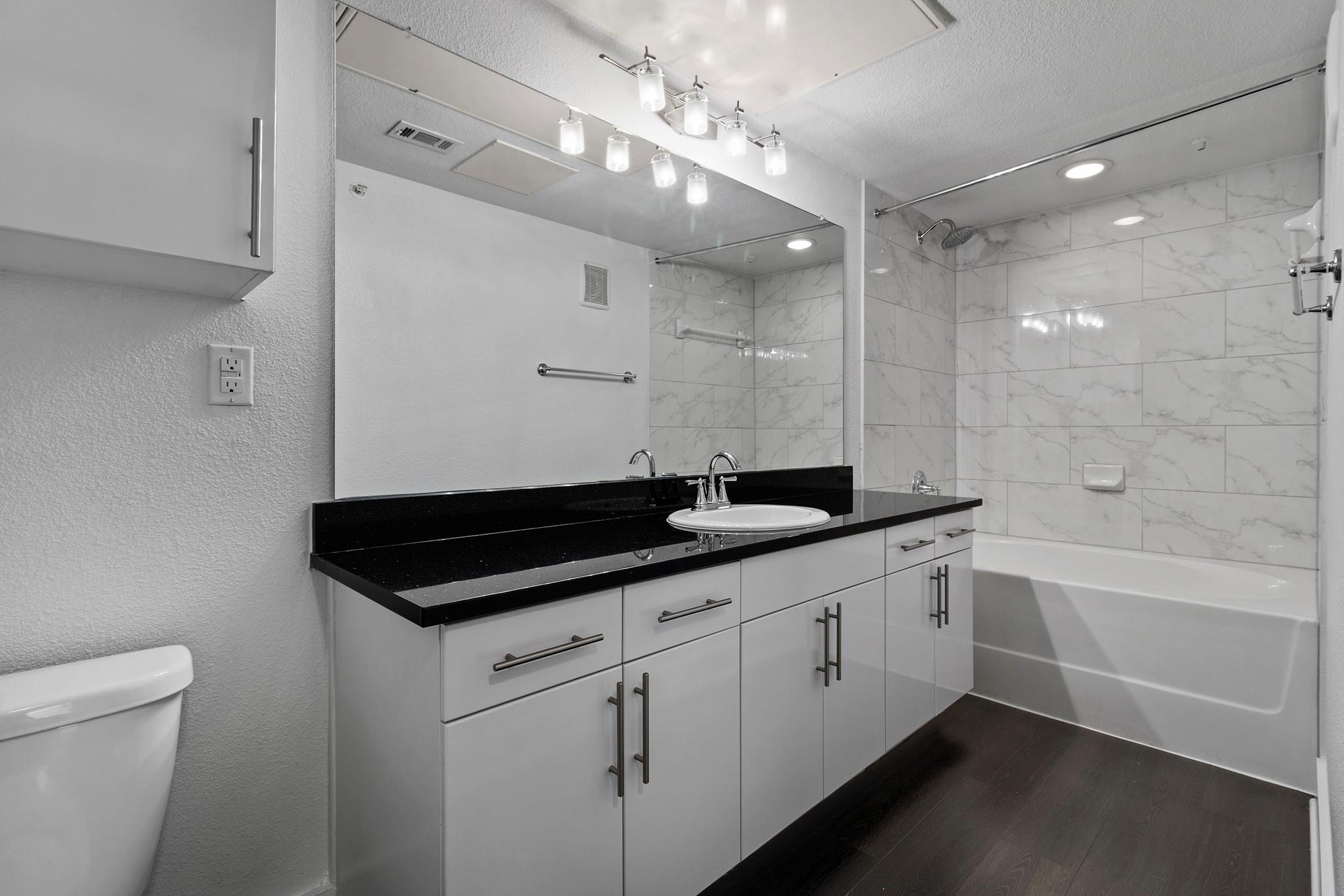 3300 Towers Blvd # 148, Seabrook, TX 77586