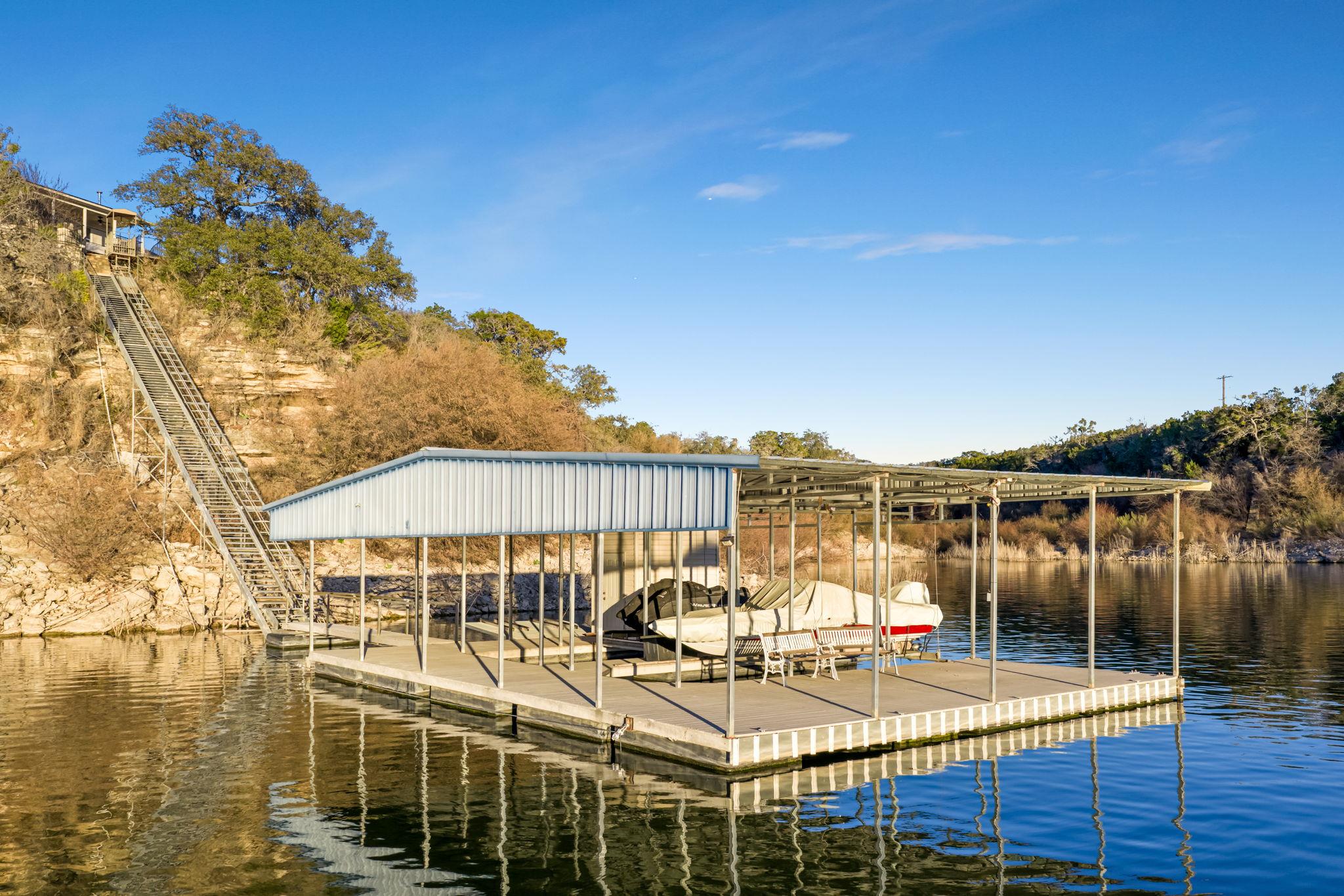 4300 Travis Peak Trl, Marble Falls, TX 78654