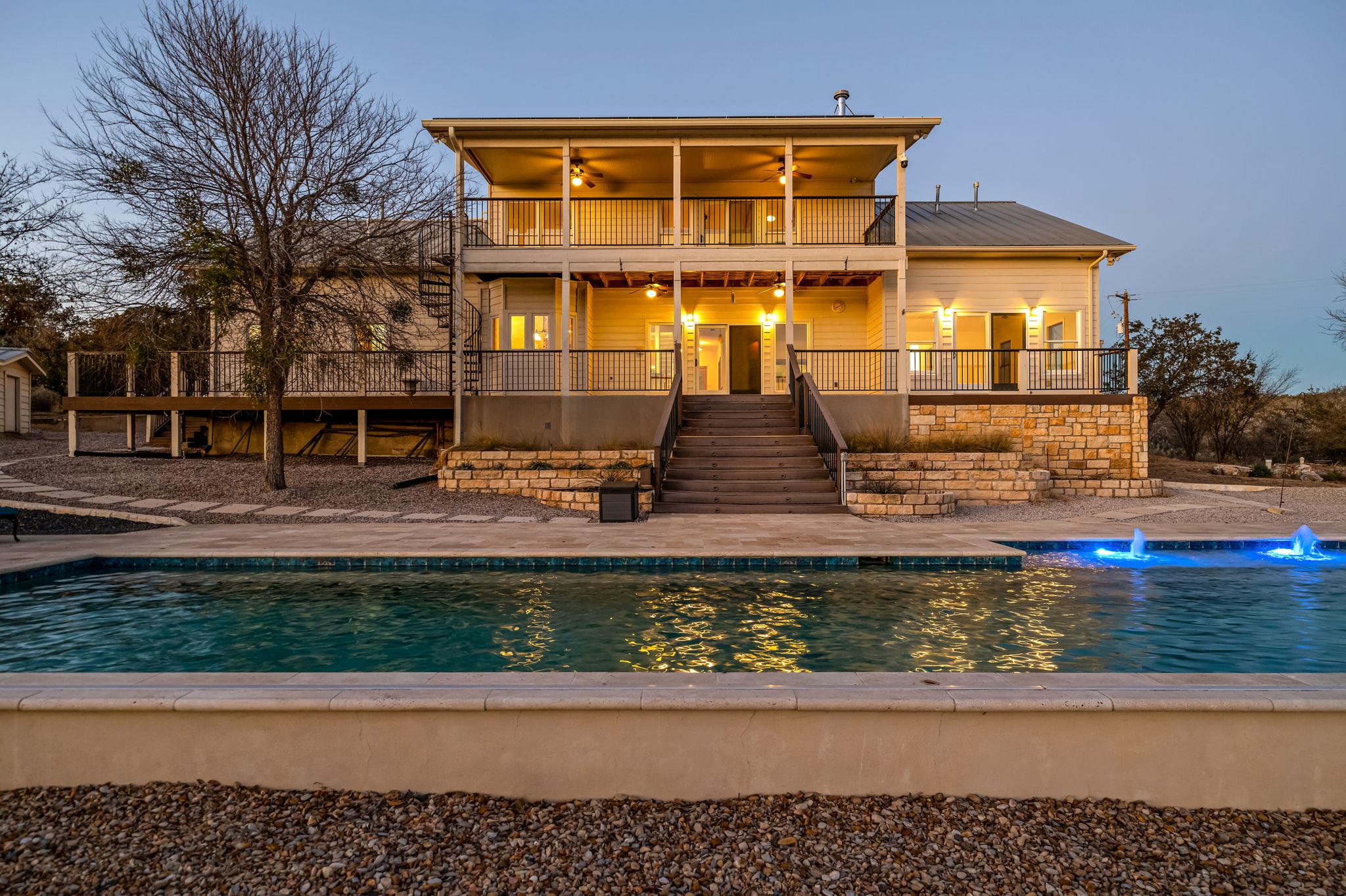 4300 Travis Peak Trl, Marble Falls, TX 78654
