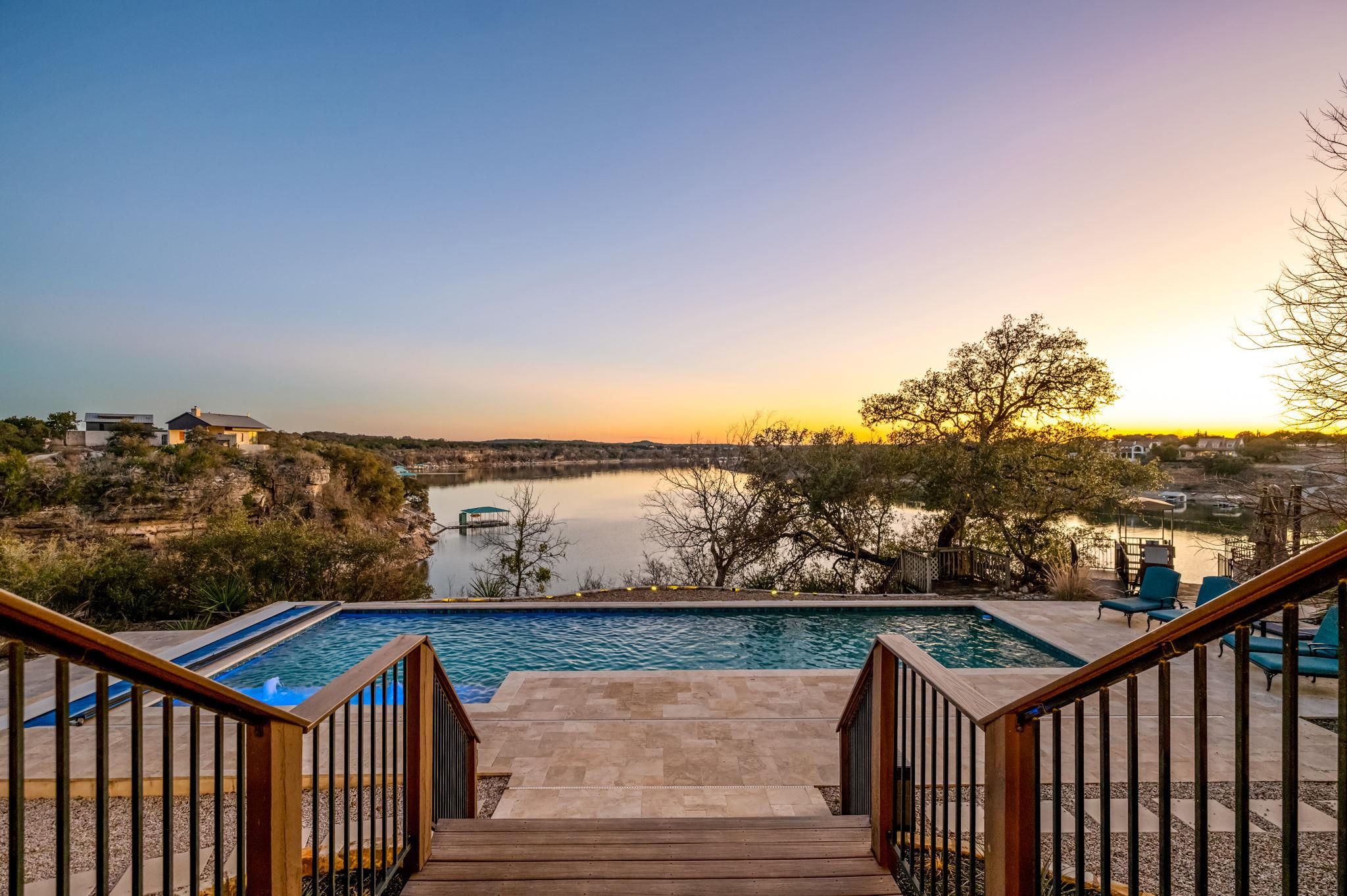 4300 Travis Peak Trl, Marble Falls, TX 78654