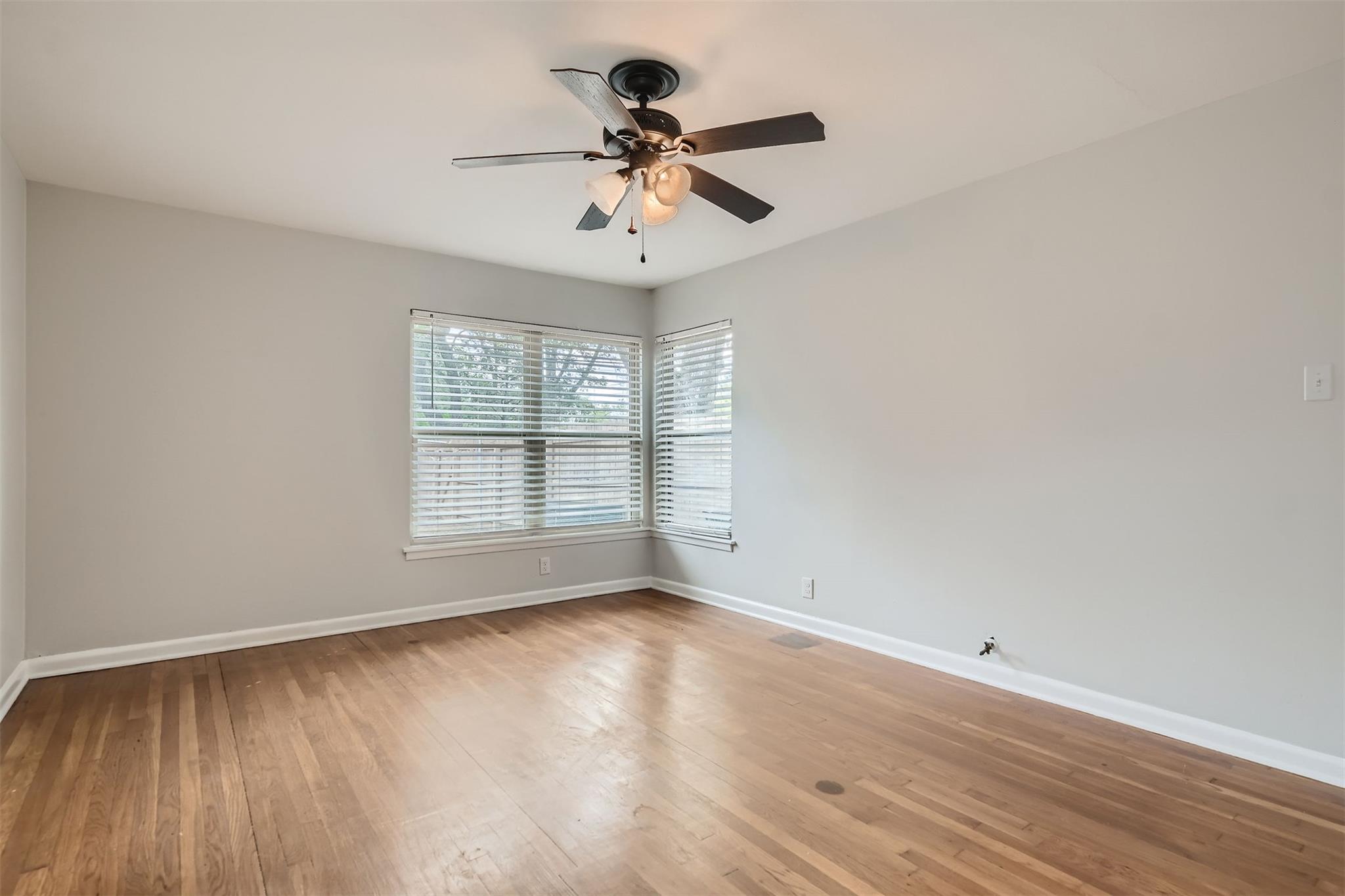 1016 Chevy Chase Dr Dr, San Antonio, TX 78209