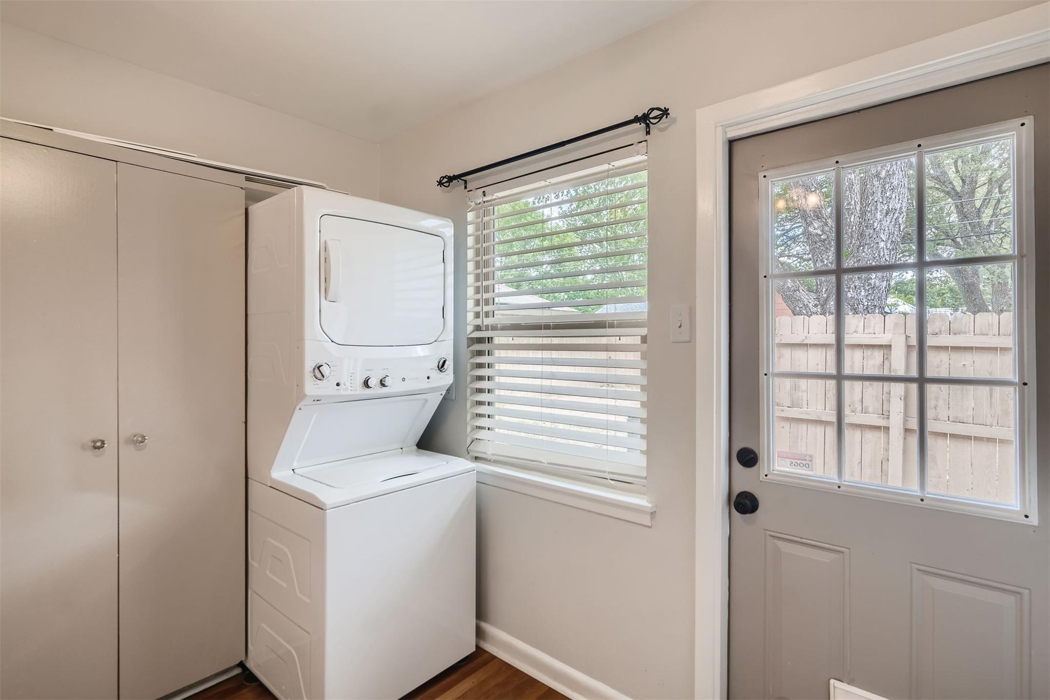 1016 Chevy Chase Dr Dr, San Antonio, TX 78209