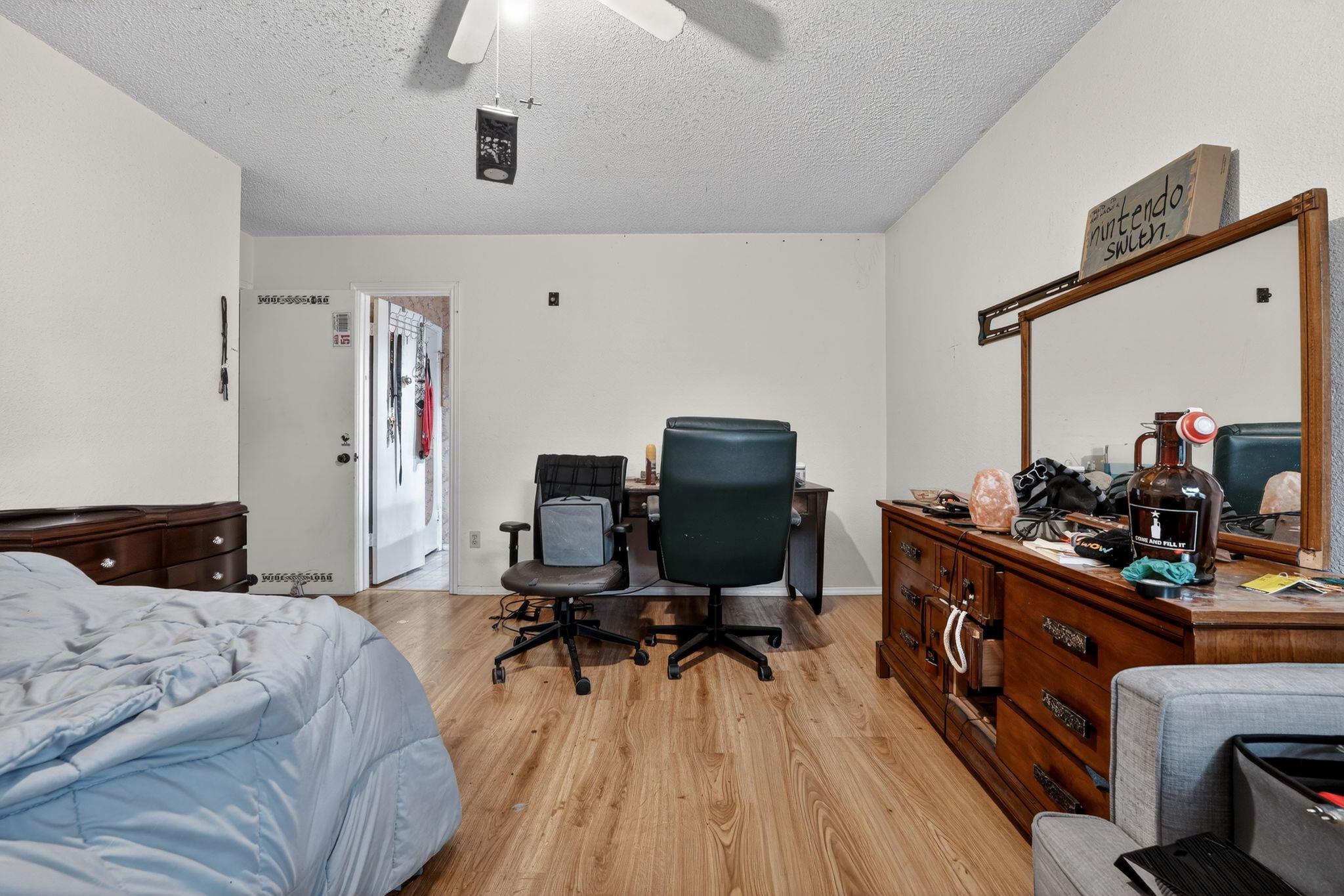 7113 Dallas Dr, Austin, TX 78729