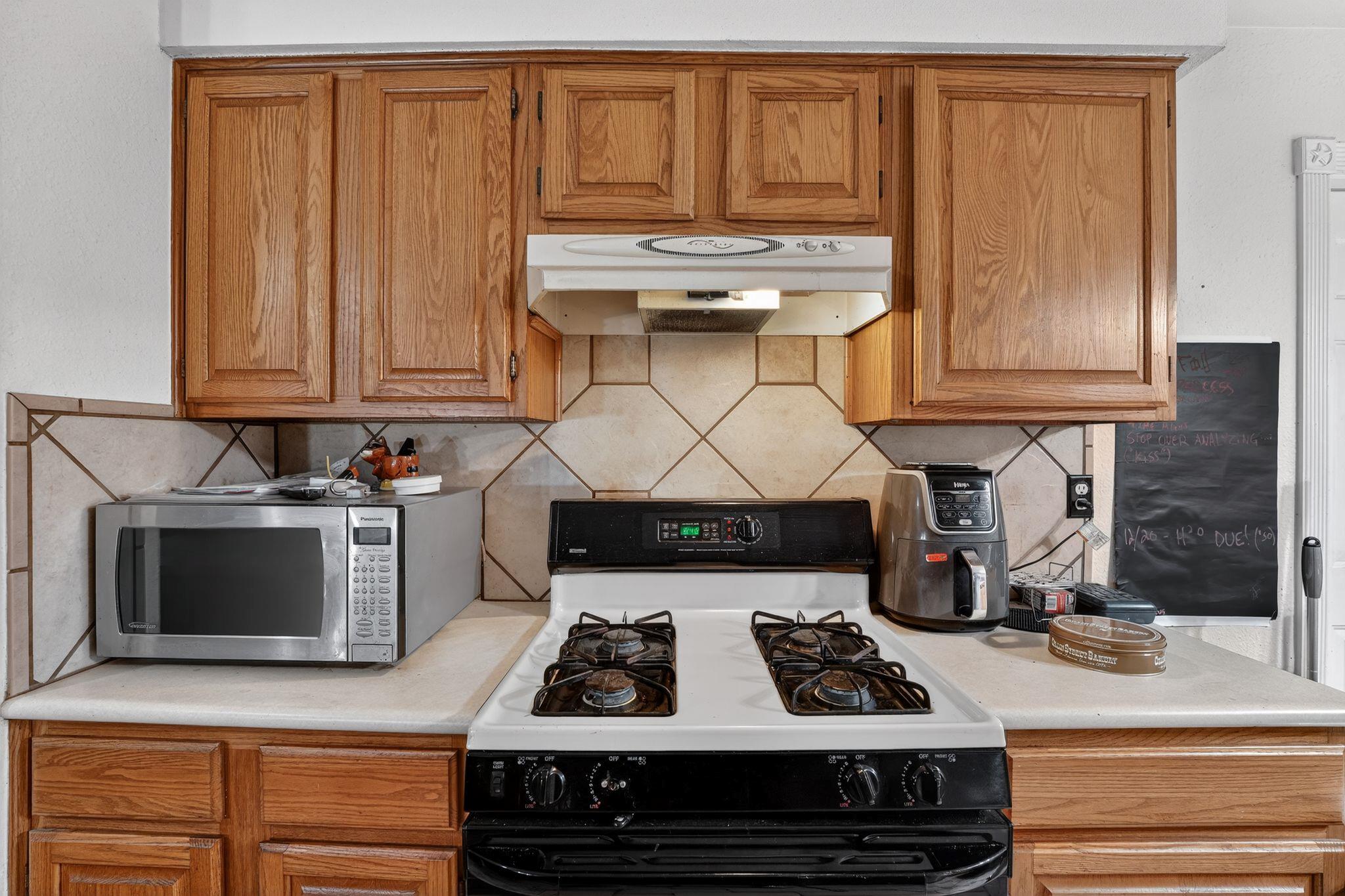 7113 Dallas Dr, Austin, TX 78729