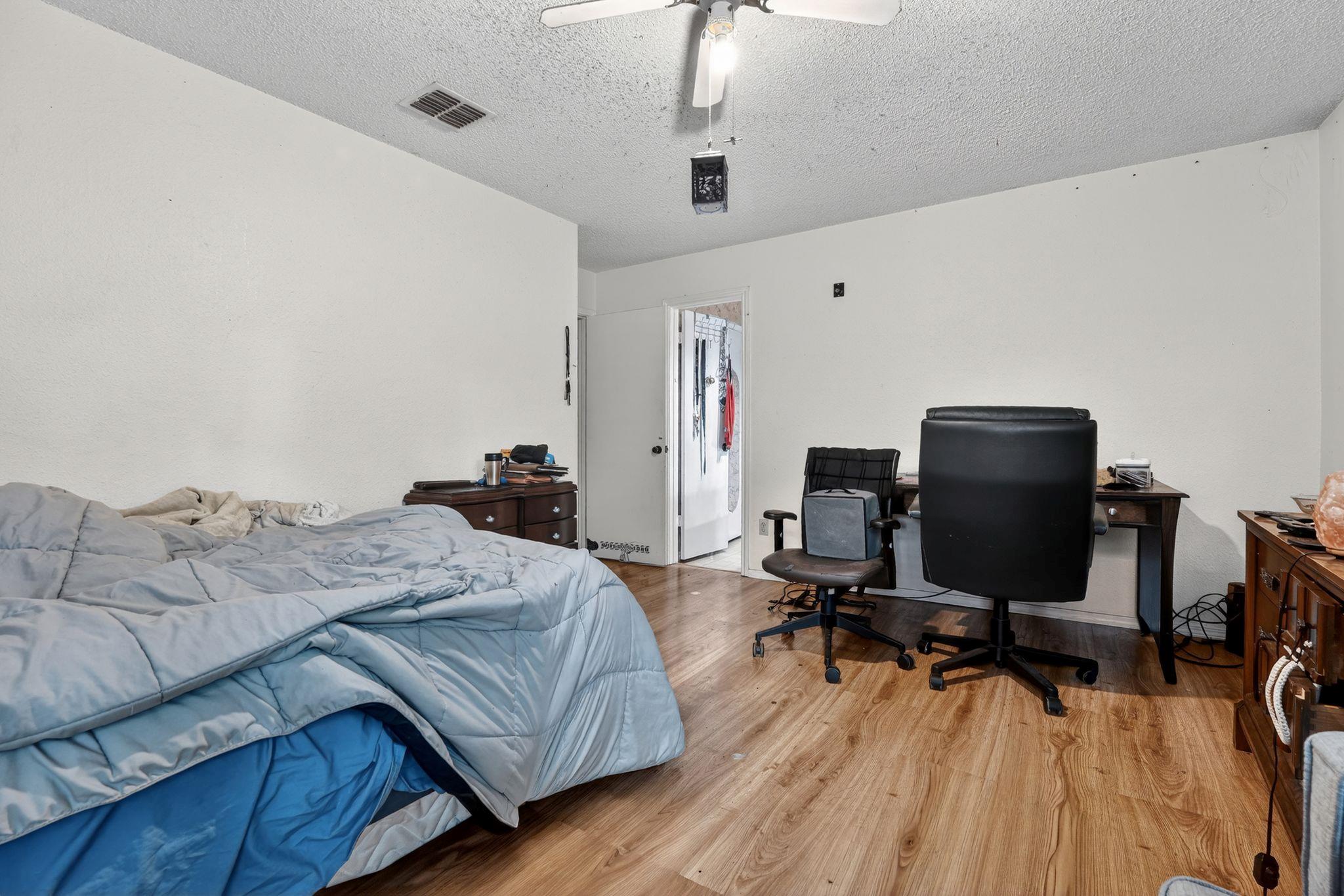 7113 Dallas Dr, Austin, TX 78729