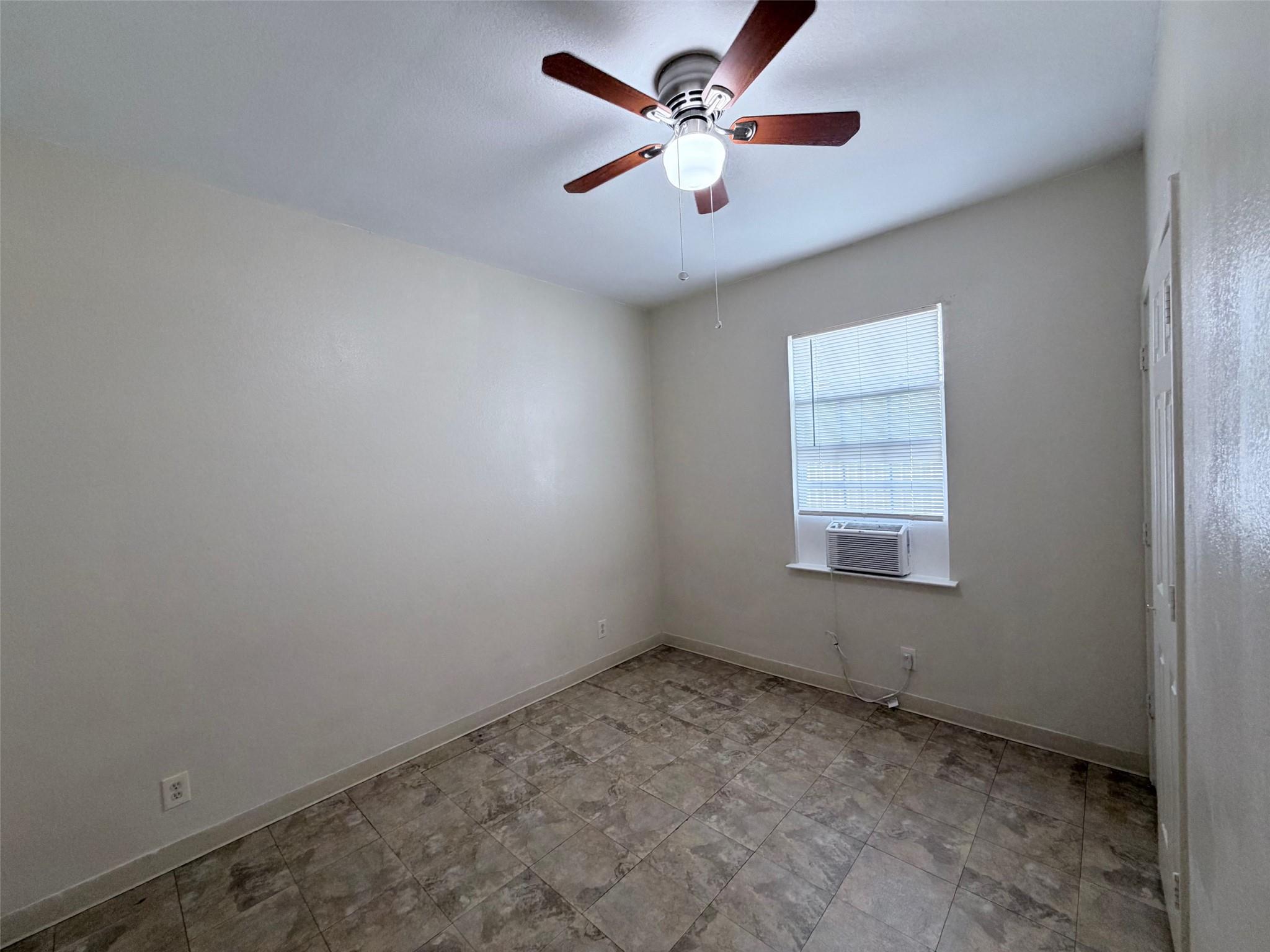 251 Zimmerman Ave # C, Bastrop, TX 78602