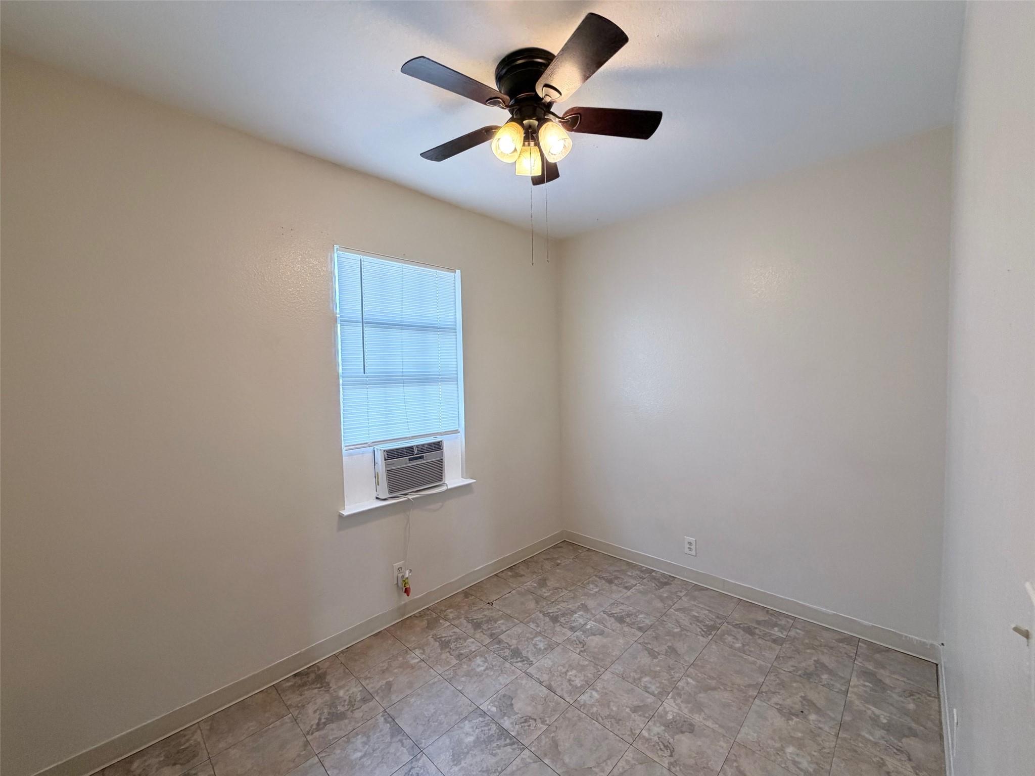 251 Zimmerman Ave # C, Bastrop, TX 78602