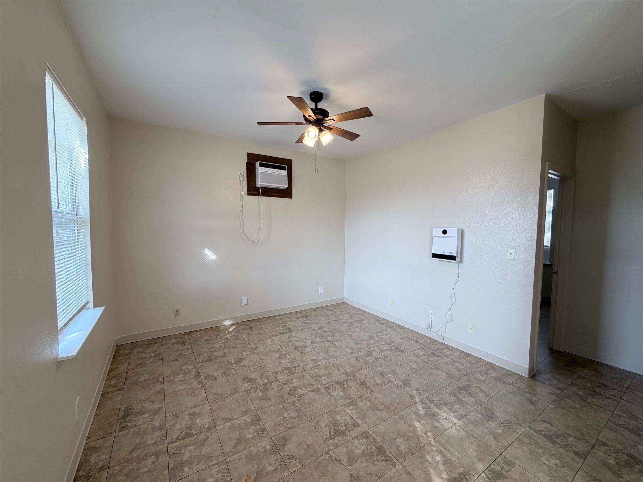 251 Zimmerman Ave # C, Bastrop, TX 78602