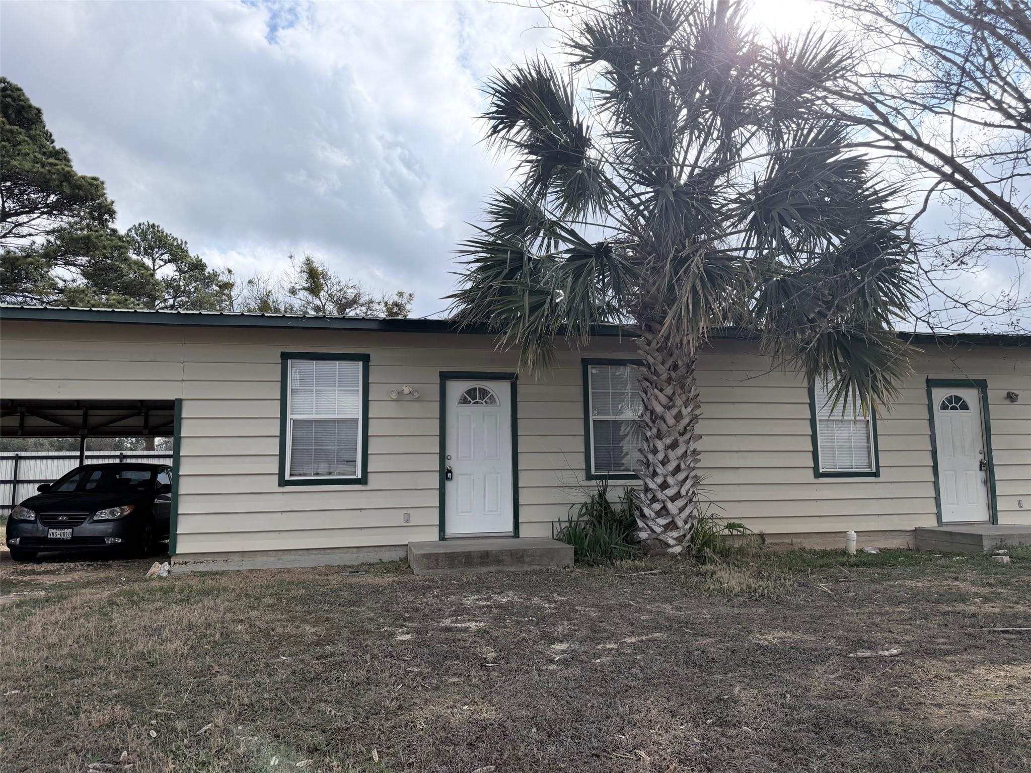 251 Zimmerman Ave # C, Bastrop, TX 78602