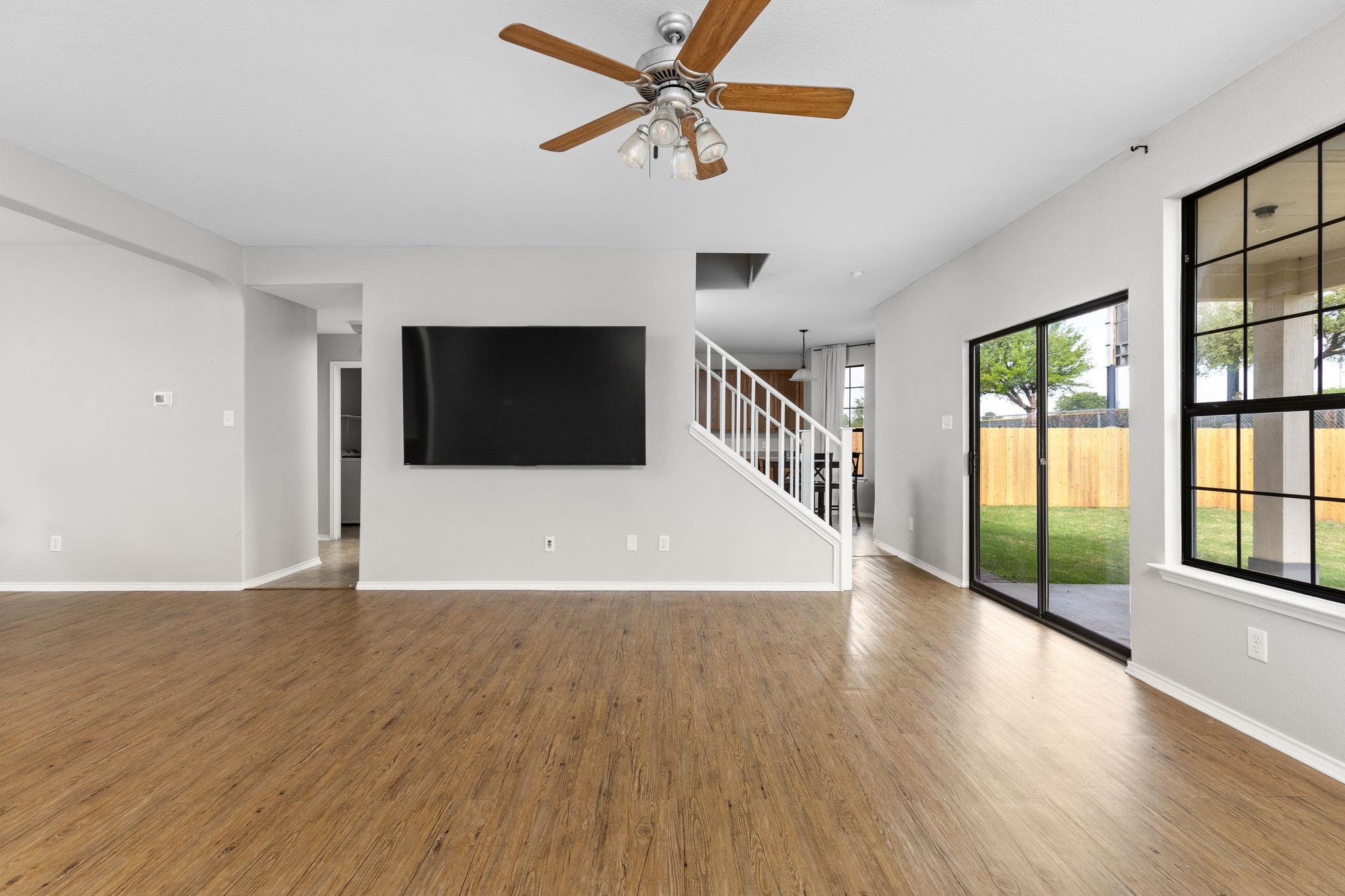 1660 Bayland St, Round Rock, TX 78664