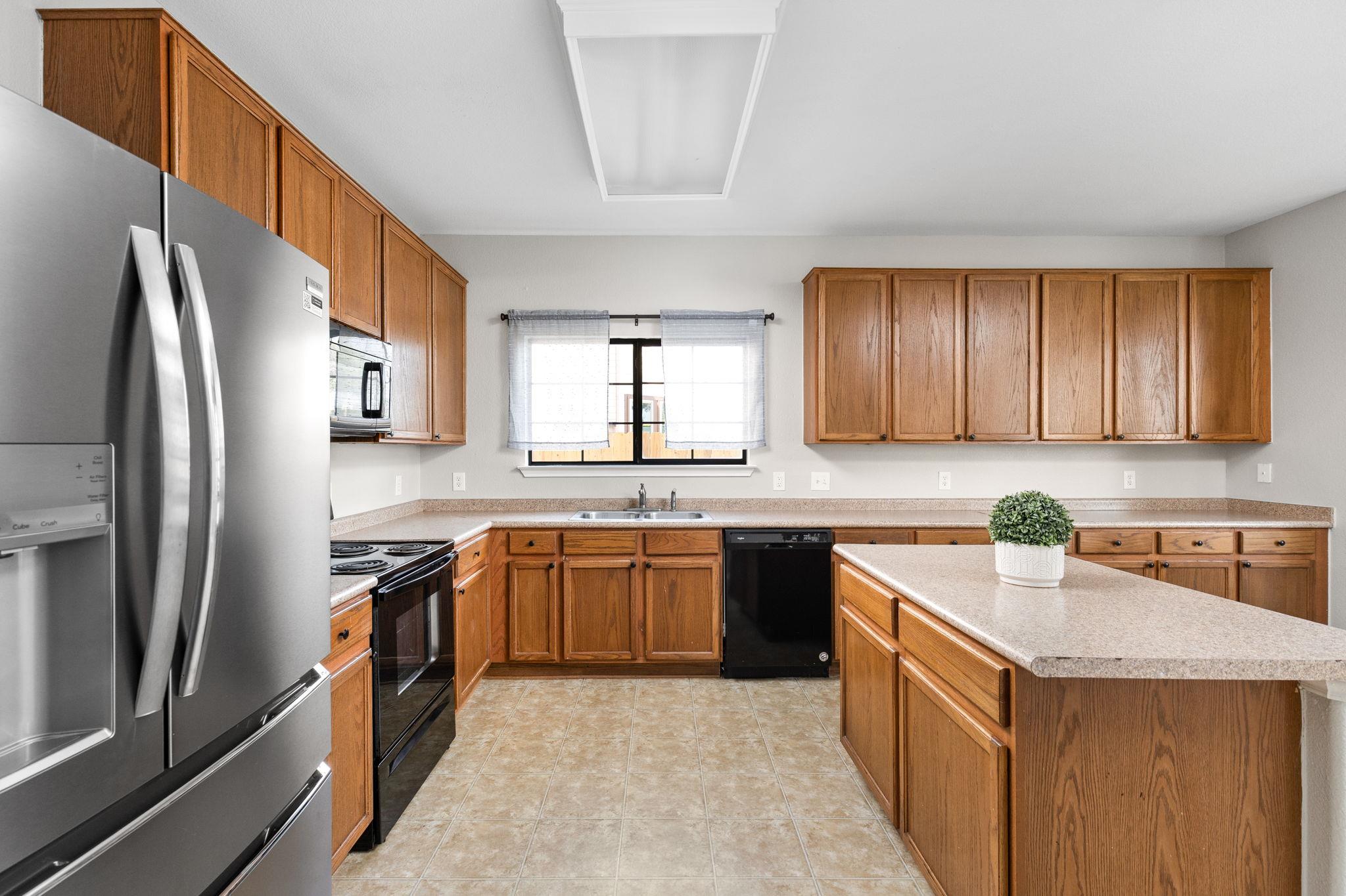 1660 Bayland St, Round Rock, TX 78664