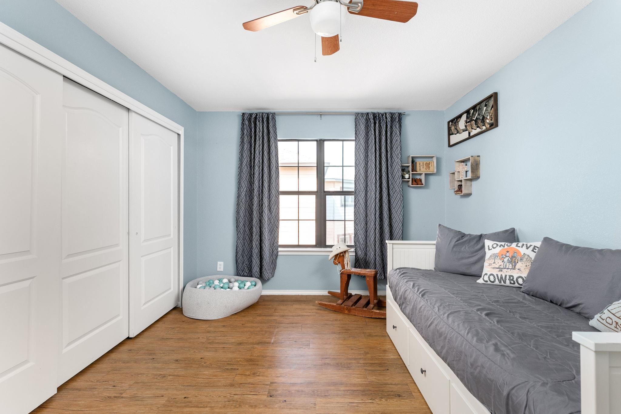 1660 Bayland St, Round Rock, TX 78664