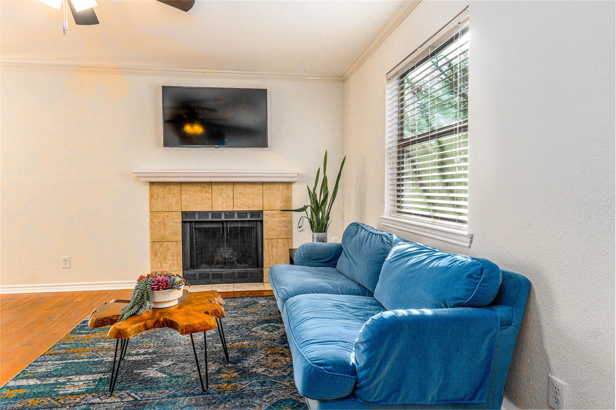 6700 Cooper Ln # 11, Austin, TX 78745