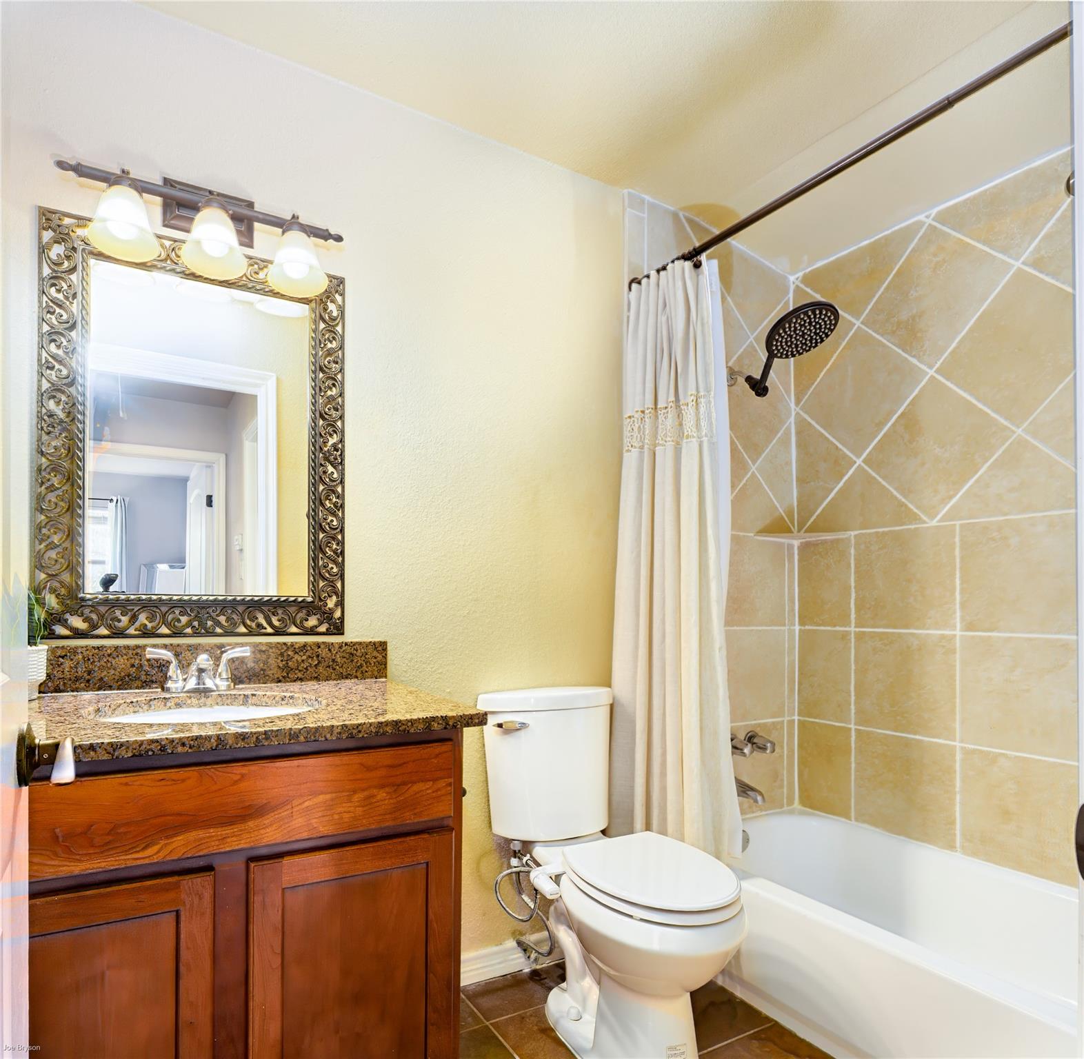 6700 Cooper Ln # 11, Austin, TX 78745