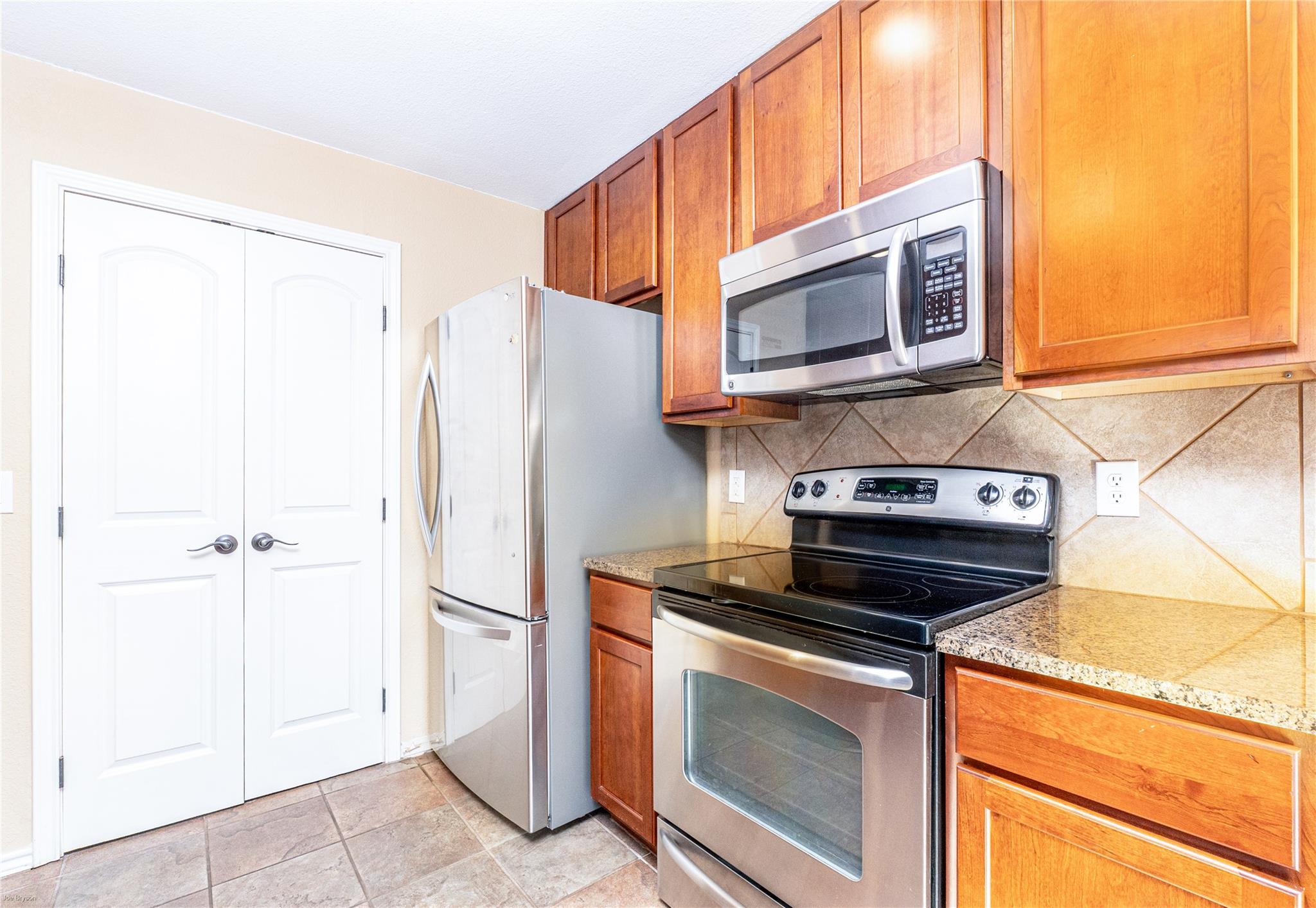 6700 Cooper Ln # 11, Austin, TX 78745